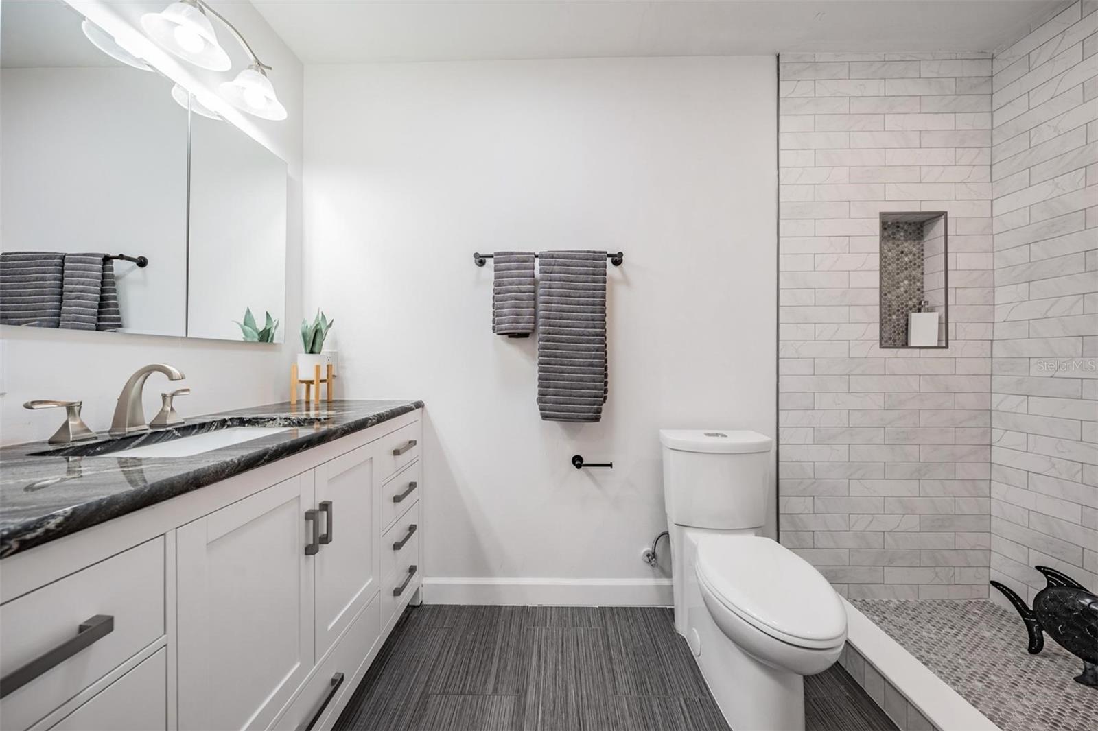 Image 9 of 27 For 127 Boca Ciega Point Boulevard N