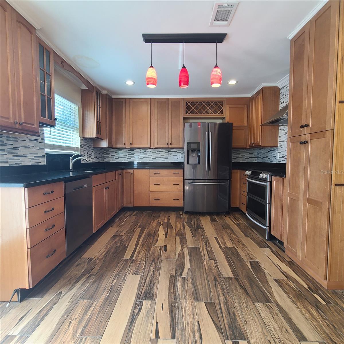 Image 12 of 15 For 3904 Euclid Avenue