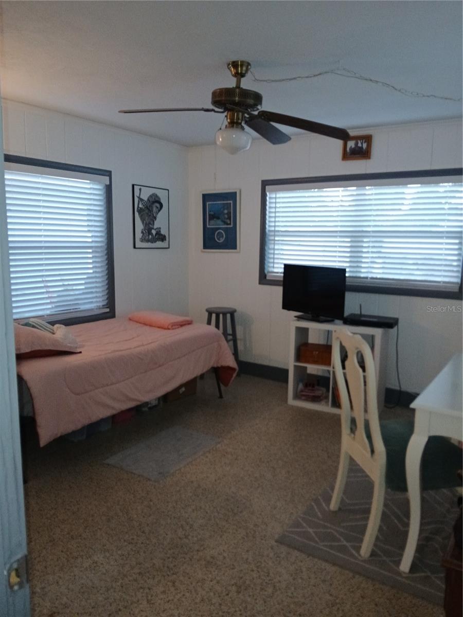 Image 11 of 26 For 3653 Belle Vista Drive E