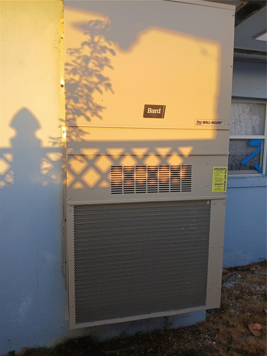 Image 17 of 26 For 3653 Belle Vista Drive E