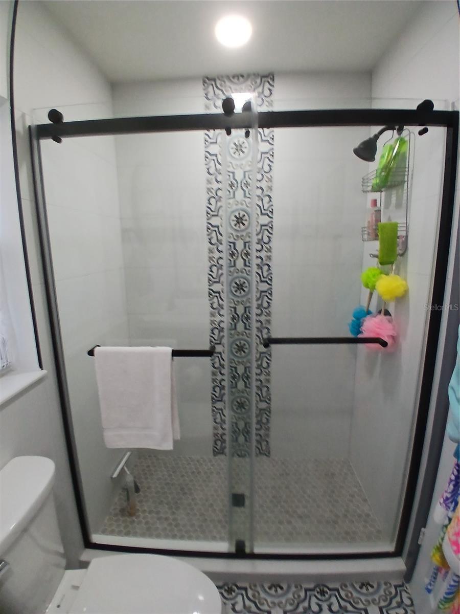 Image 5 of 26 For 3653 Belle Vista Drive E