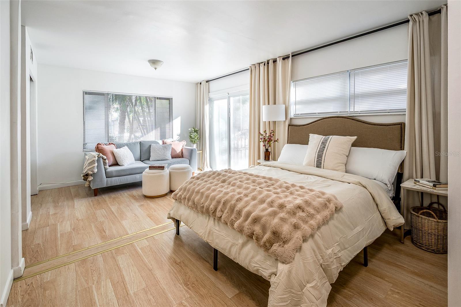 Image 14 of 60 For 720 - 724 7th Street N