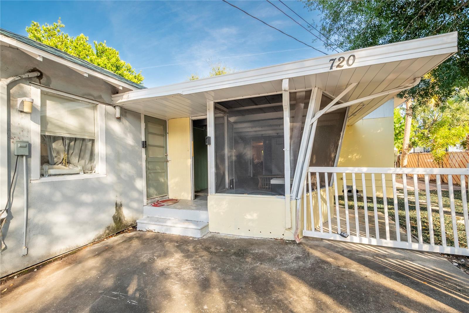 Image 35 of 60 For 720 - 724 7th Street N