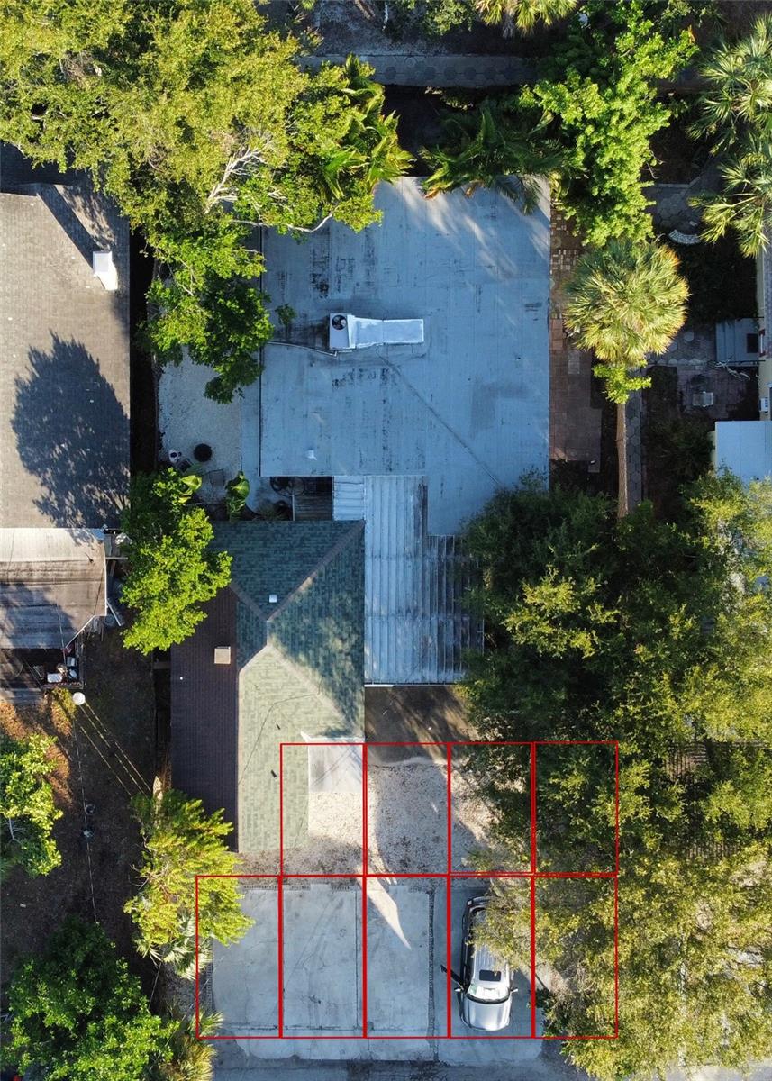 Image 4 of 60 For 720 - 724 7th Street N