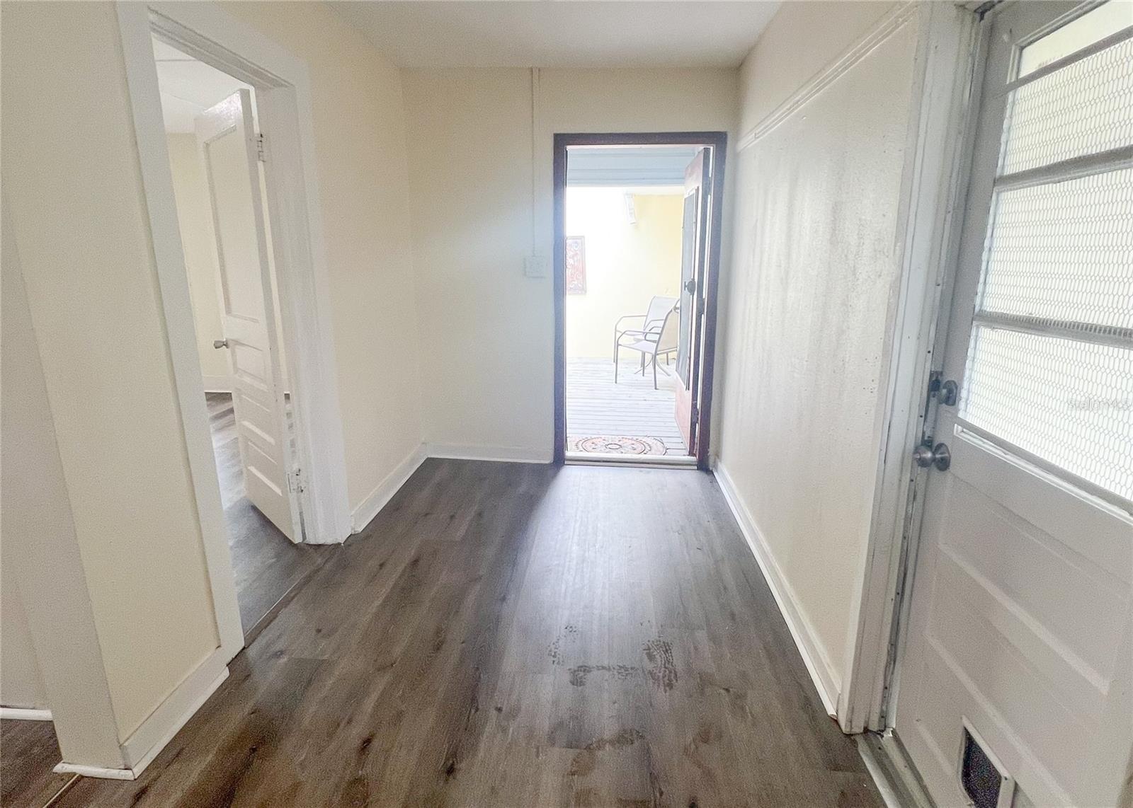 Image 54 of 60 For 720 - 724 7th Street N