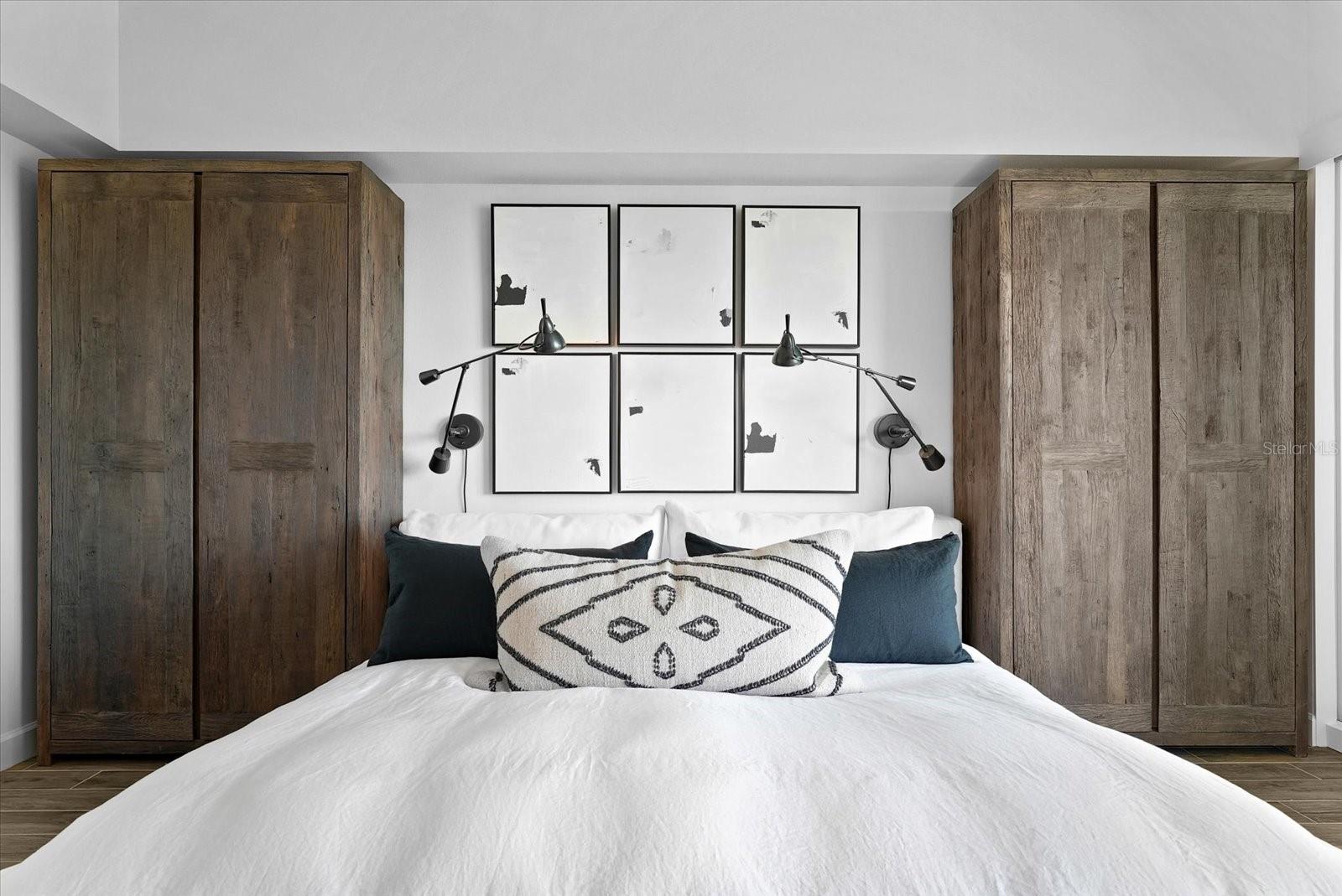 Image 21 of 96 For 125 Island Way 602