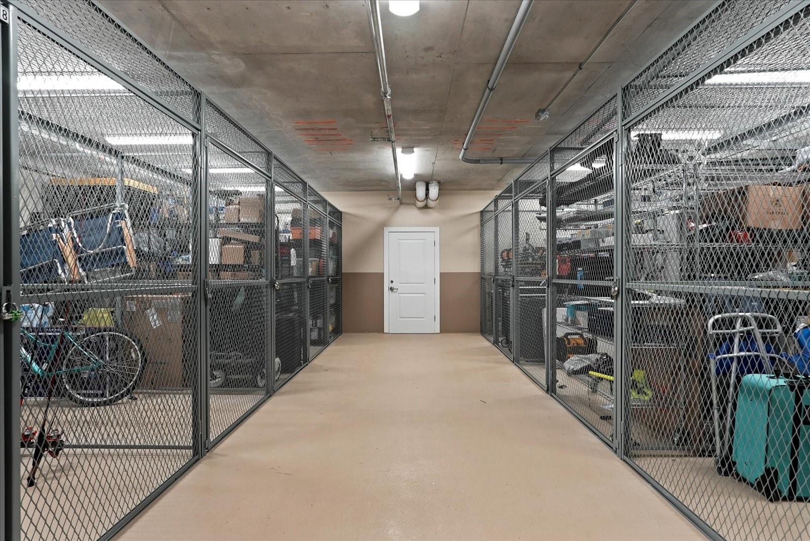 Image 69 of 96 For 125 Island Way 602