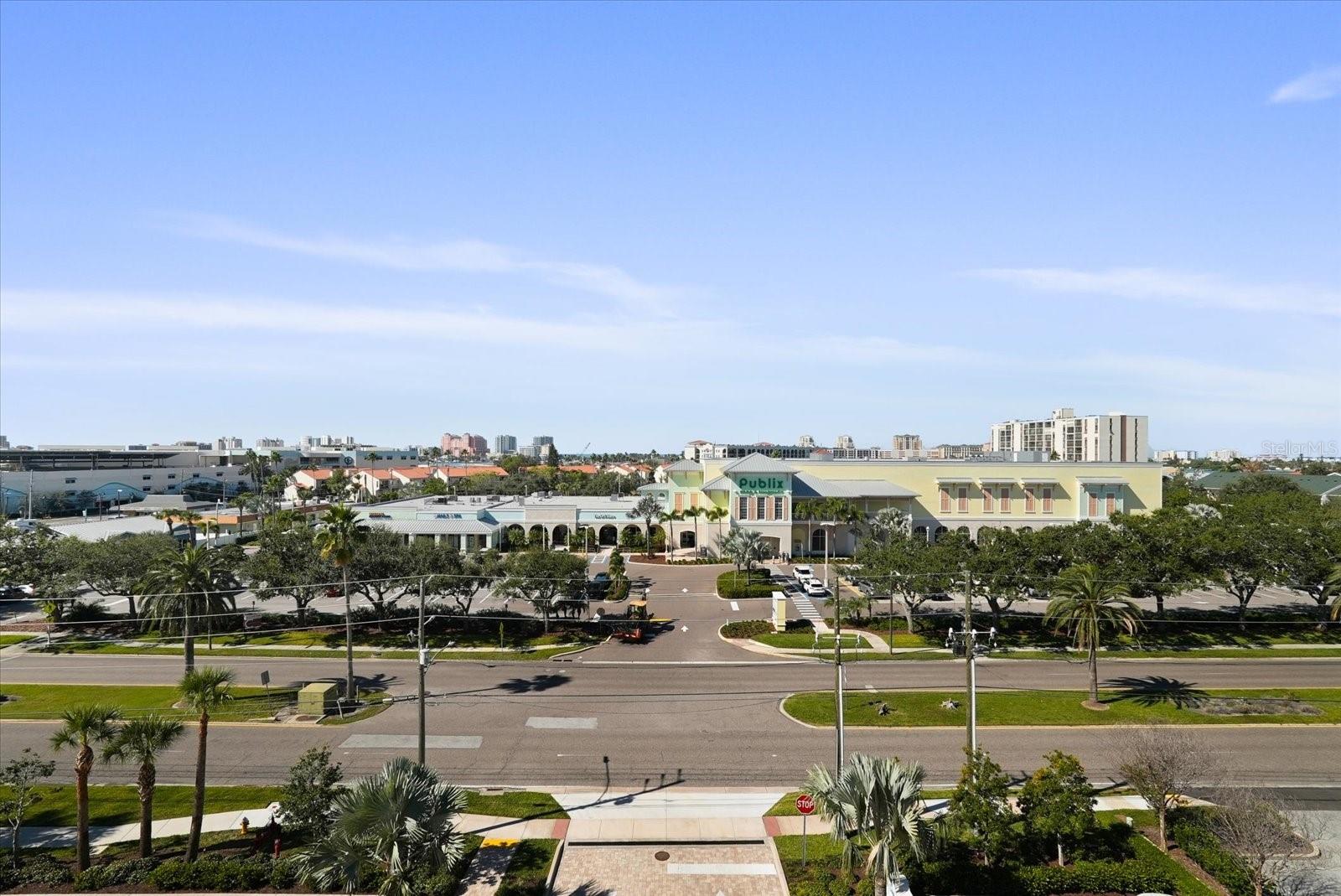 Image 72 of 96 For 125 Island Way 602