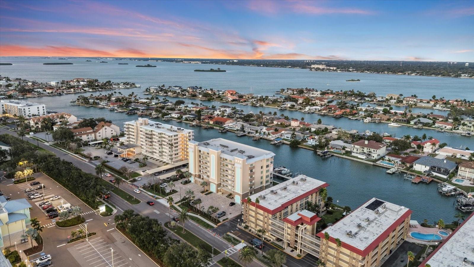 Image 95 of 96 For 125 Island Way 602