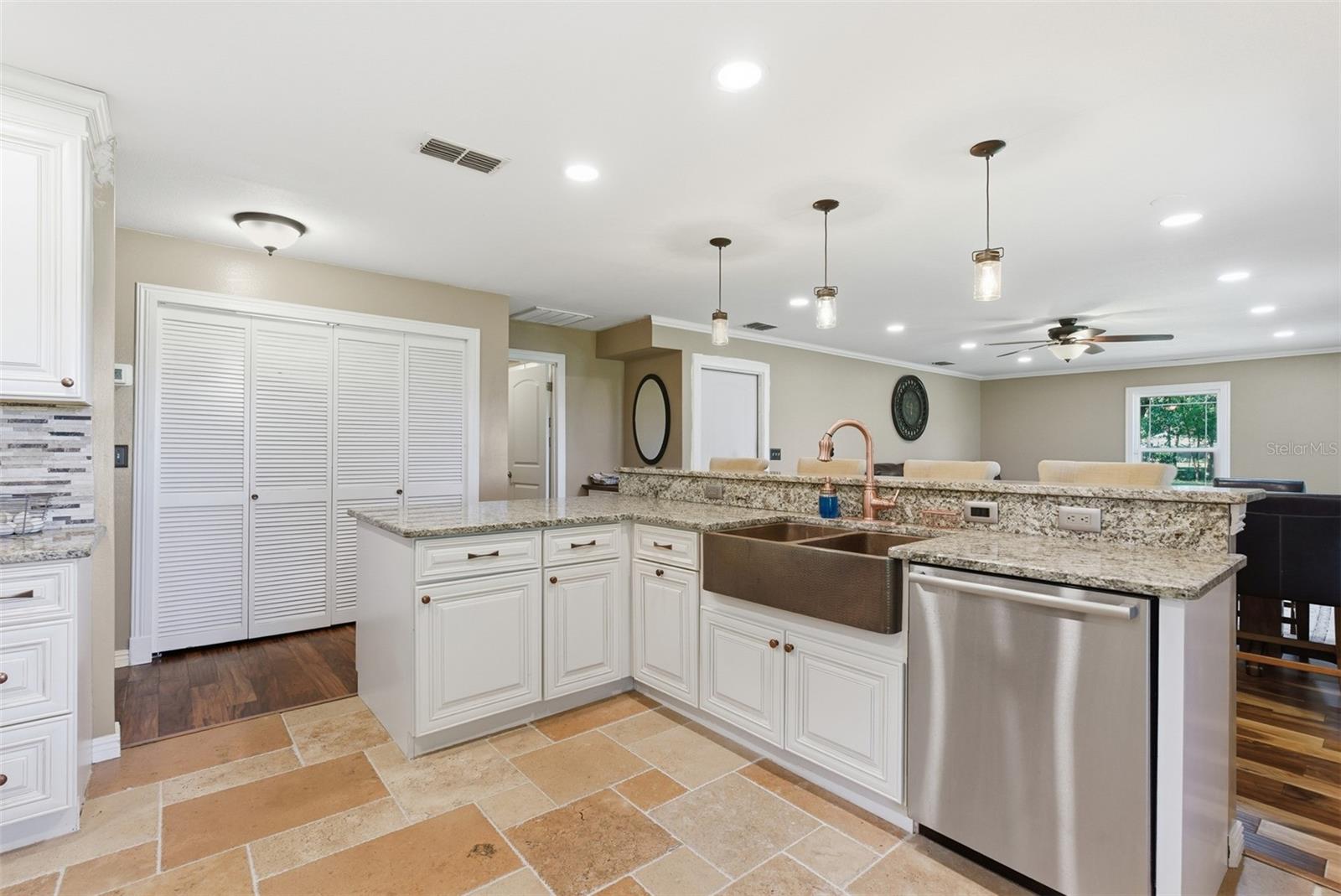 Image 18 of 53 For 2506 Hawk Griffin Road