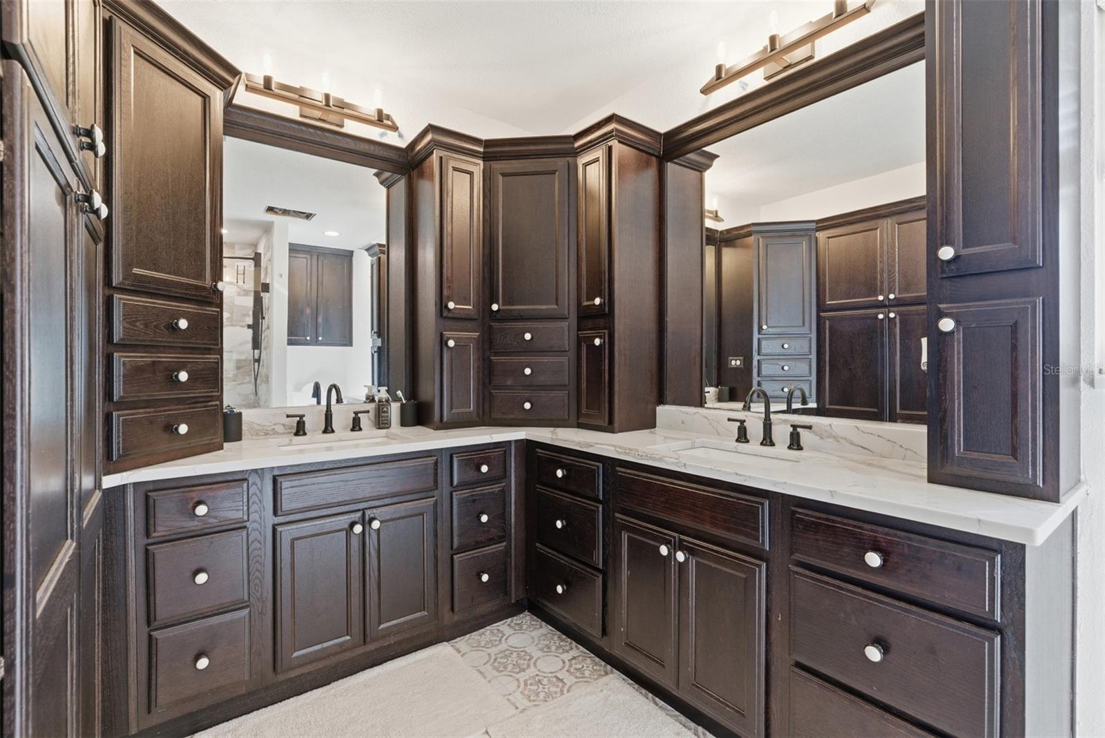 Image 32 of 53 For 2506 Hawk Griffin Road