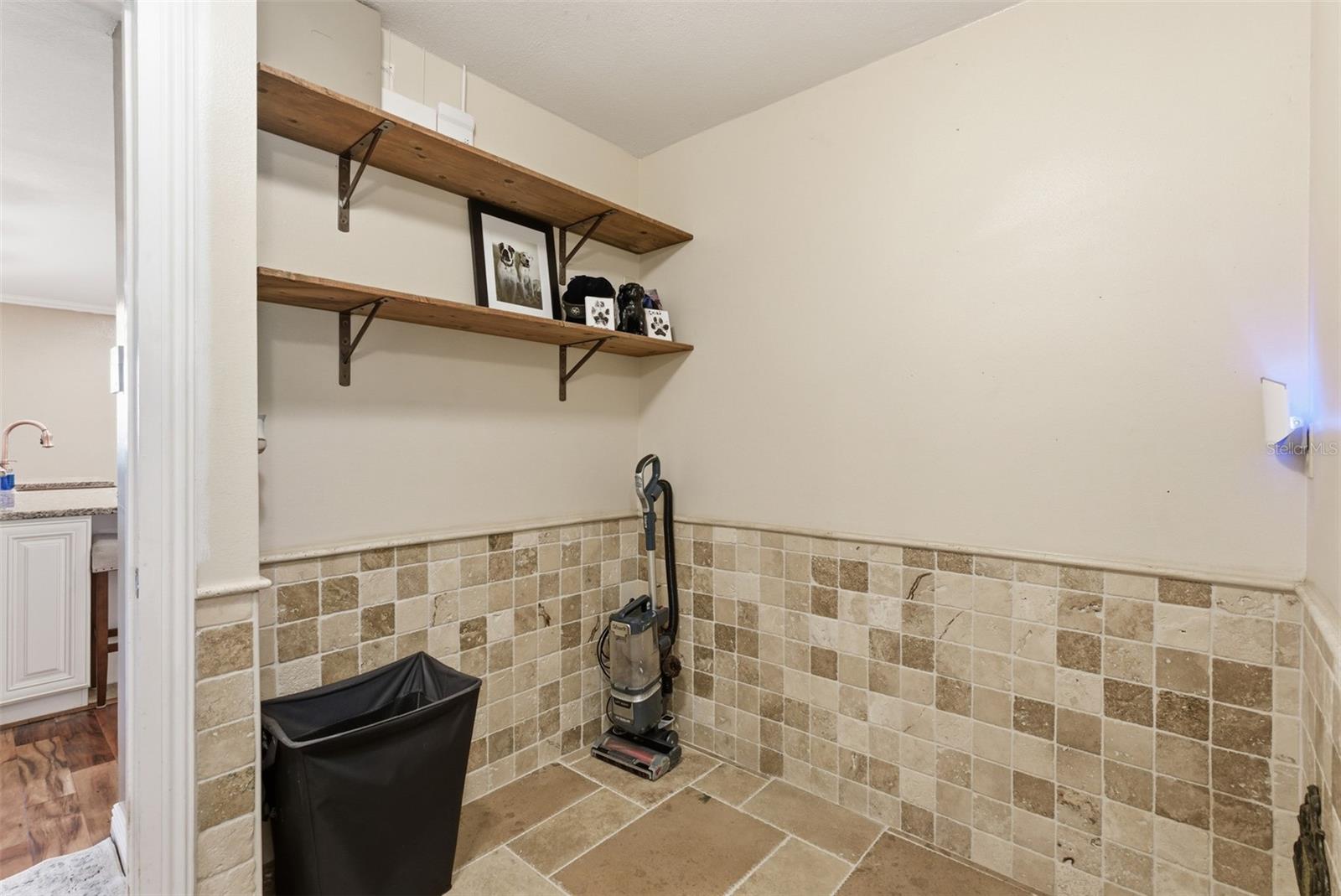 Image 36 of 53 For 2506 Hawk Griffin Road