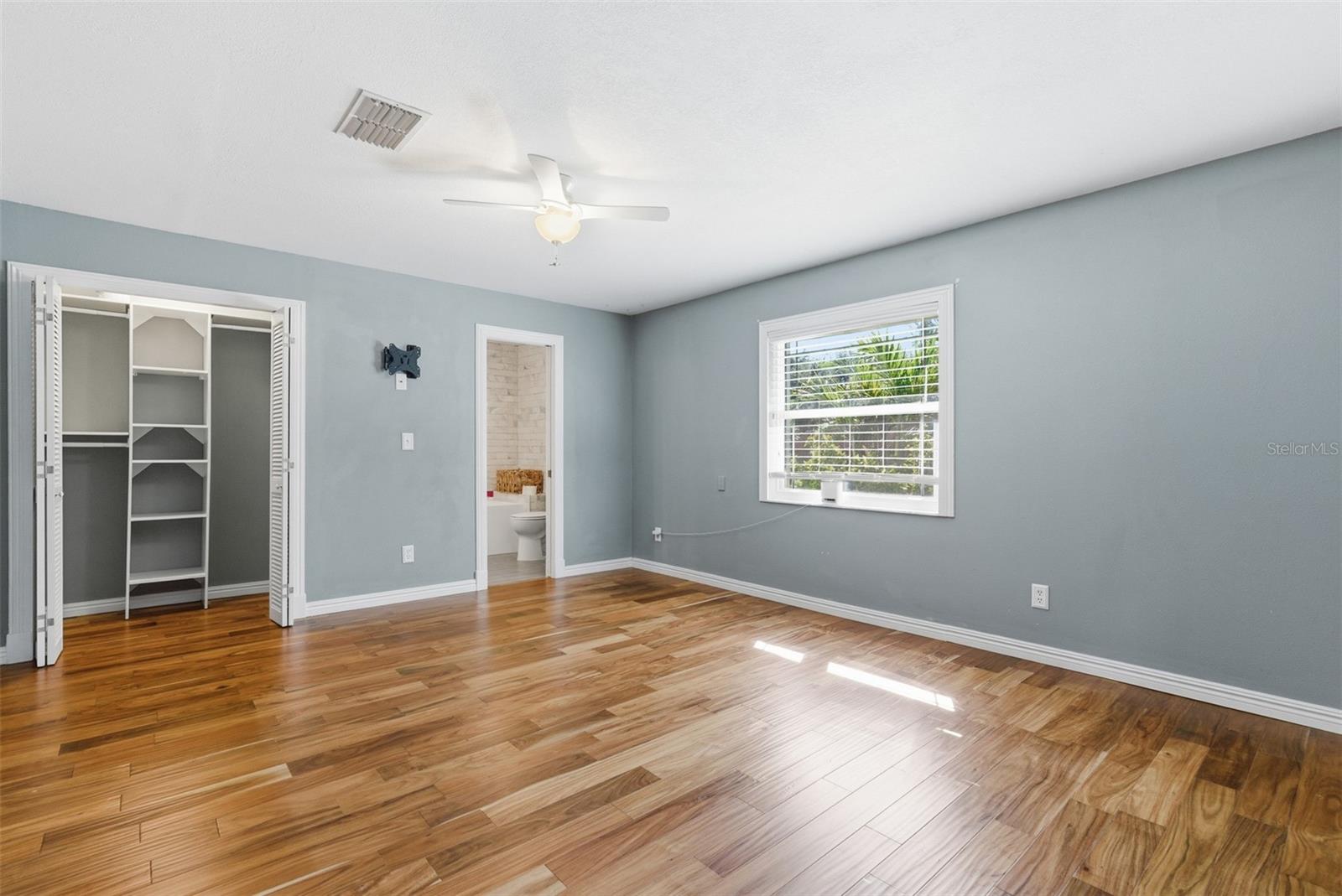 Image 39 of 53 For 2506 Hawk Griffin Road