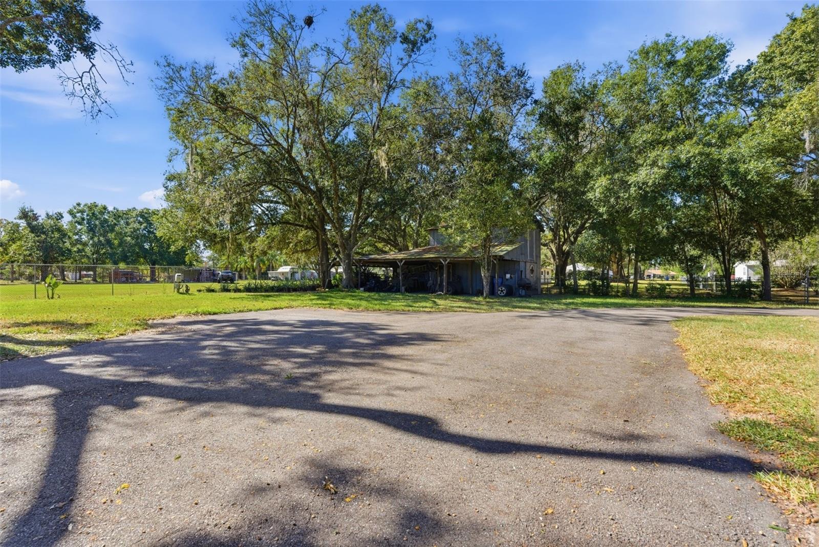 Image 42 of 53 For 2506 Hawk Griffin Road