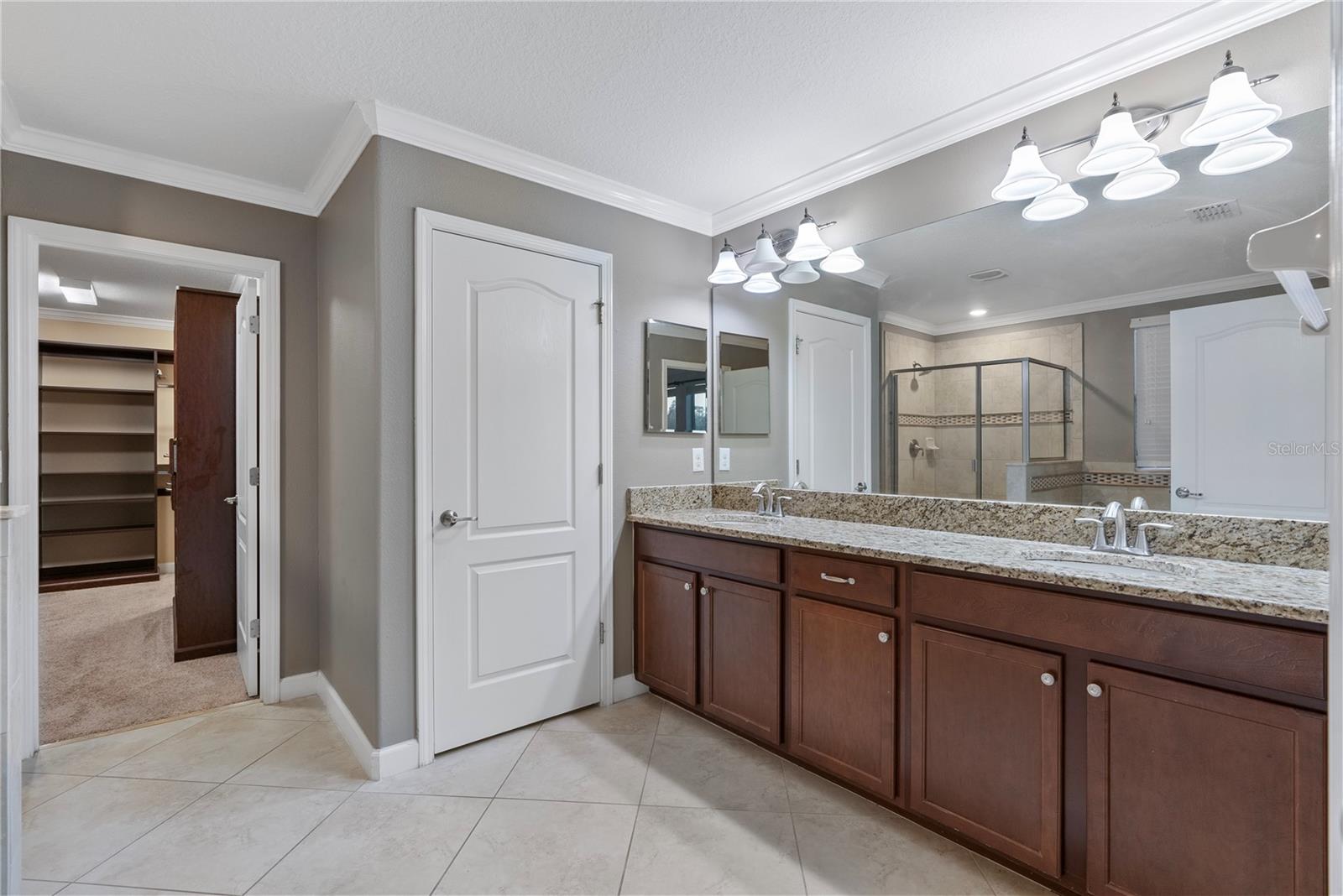 Image 19 of 36 For 19342 Paddock View Drive