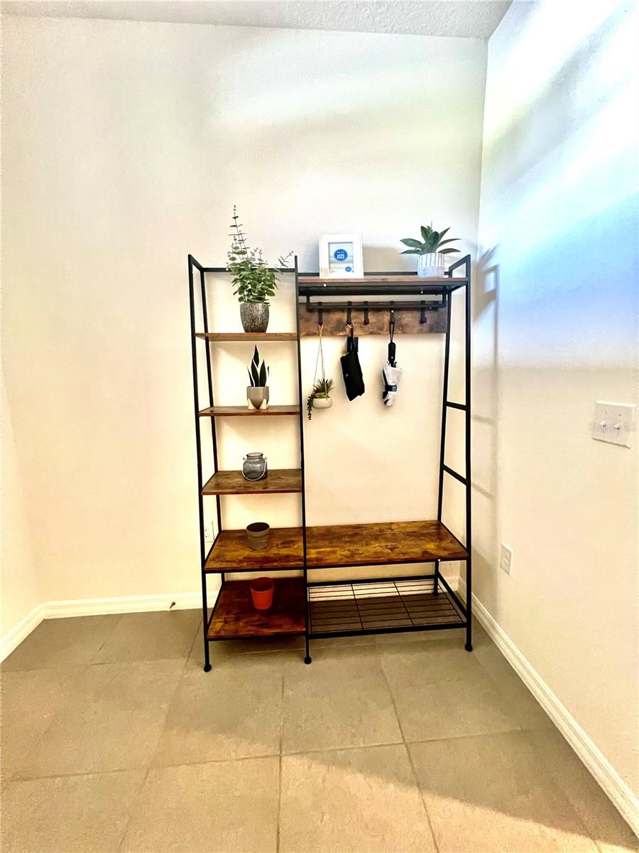 Image 4 of 9 For 1950 Hovenweep