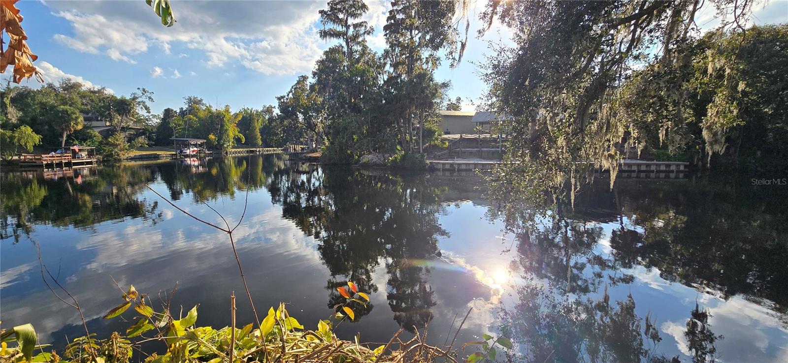 Image 21 of 24 For 3918 Alafia Boulevard