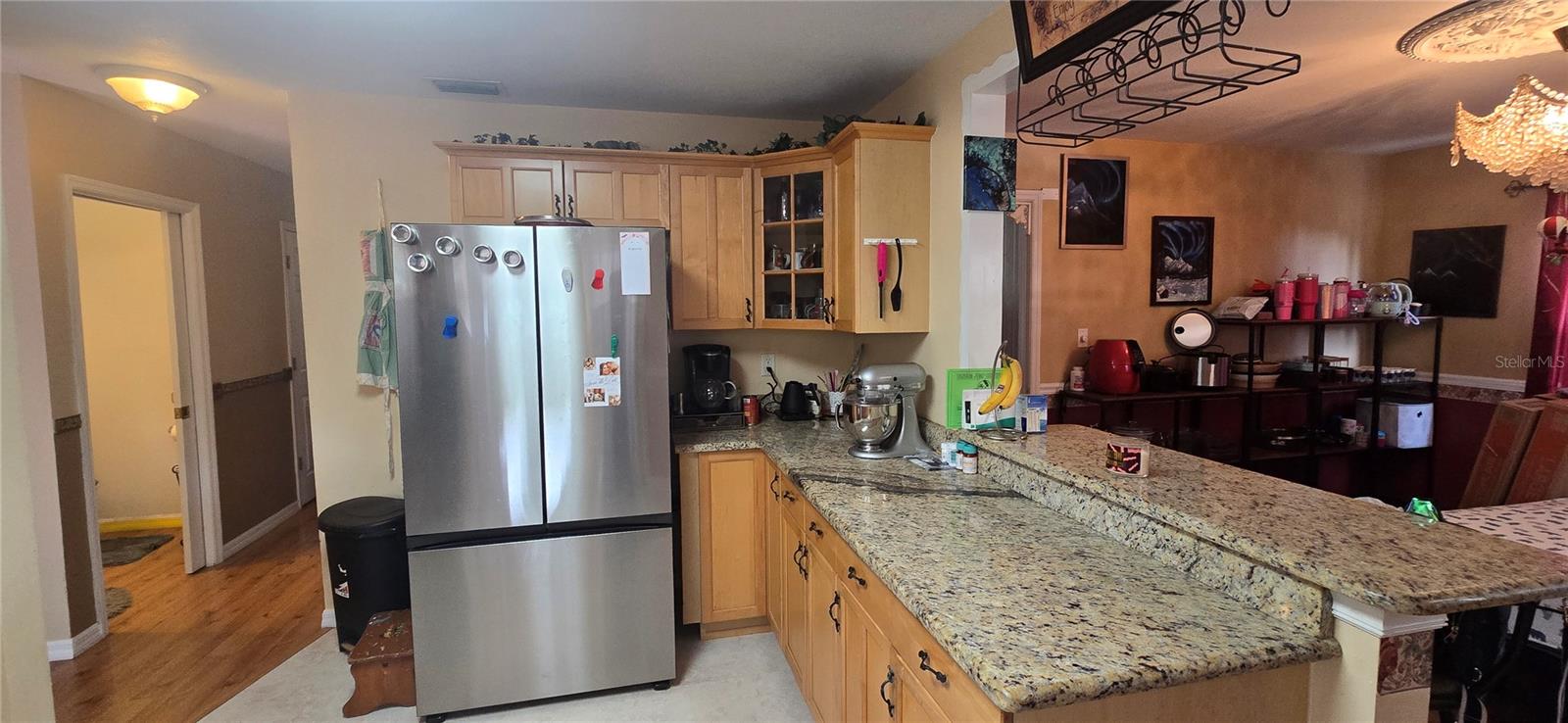 Listing photo id 6 for 3918 Alafia Boulevard