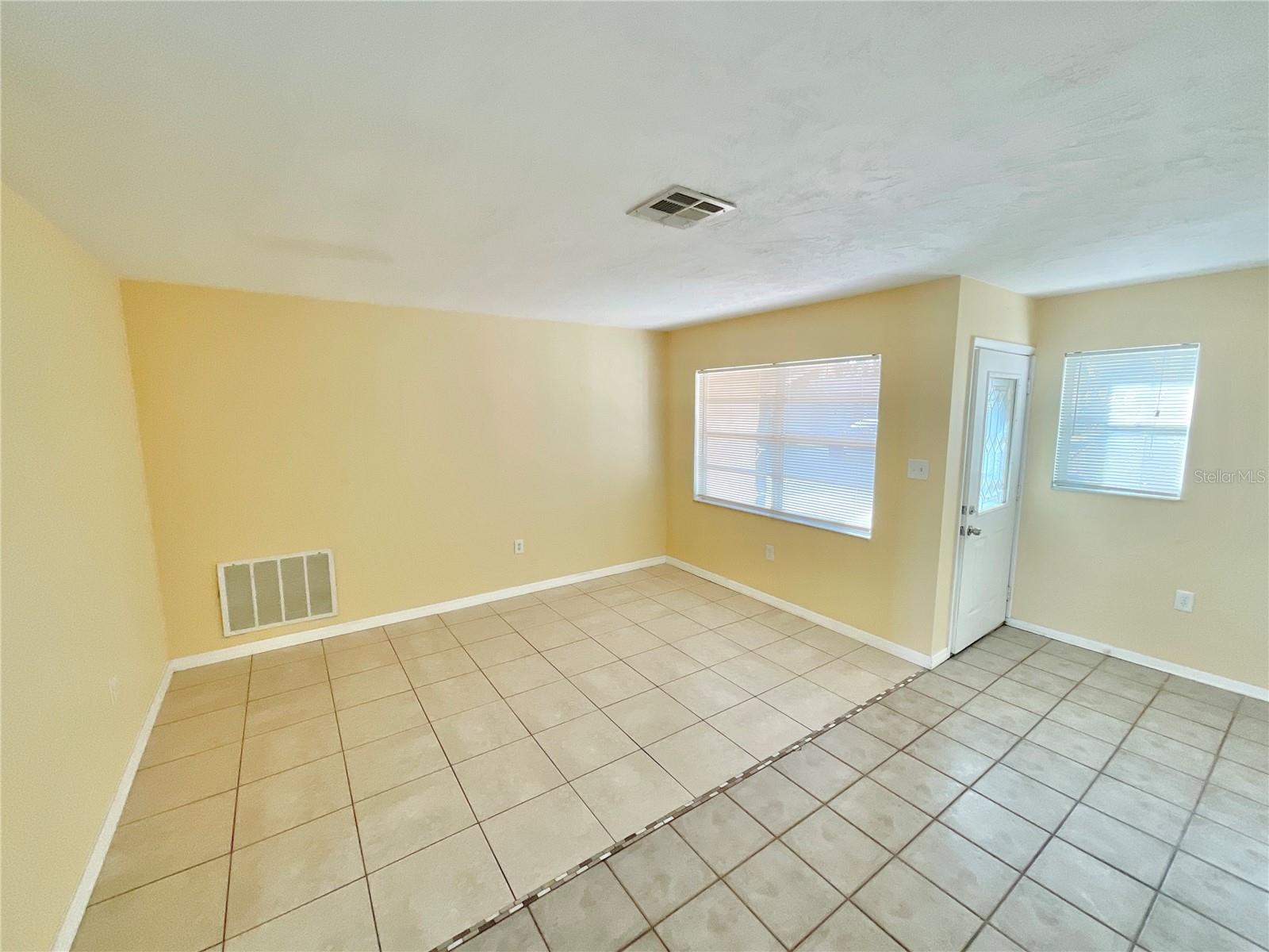 Image 13 of 22 For 5621 Mirada Drive