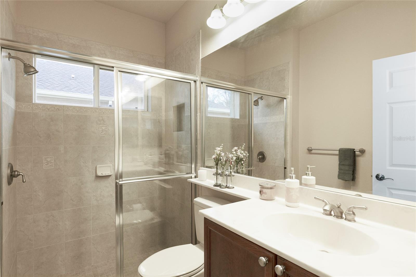 Image 46 of 65 For 3015 Lynwood Court