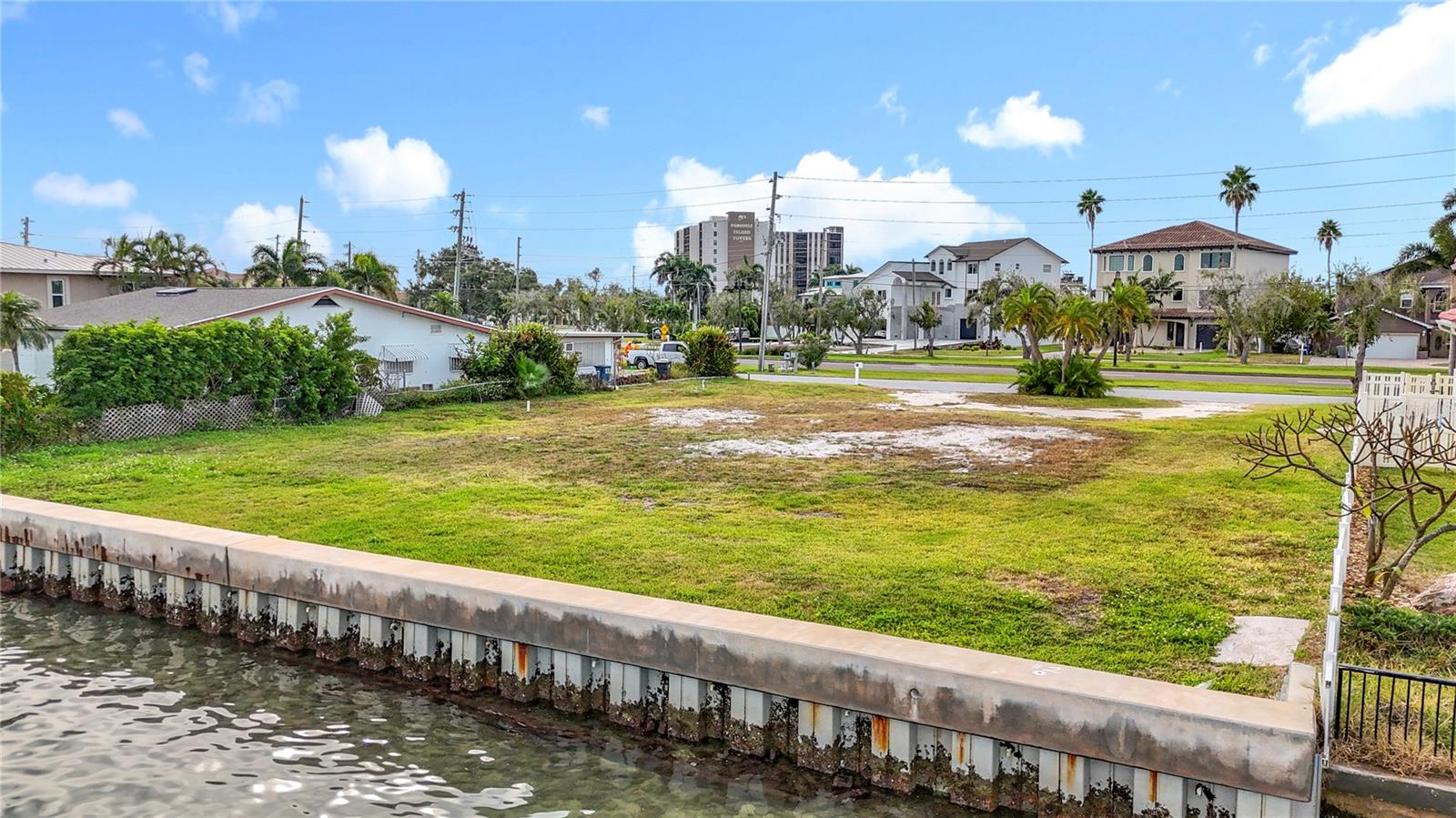 Image 24 of 48 For 12 Paradise Lane