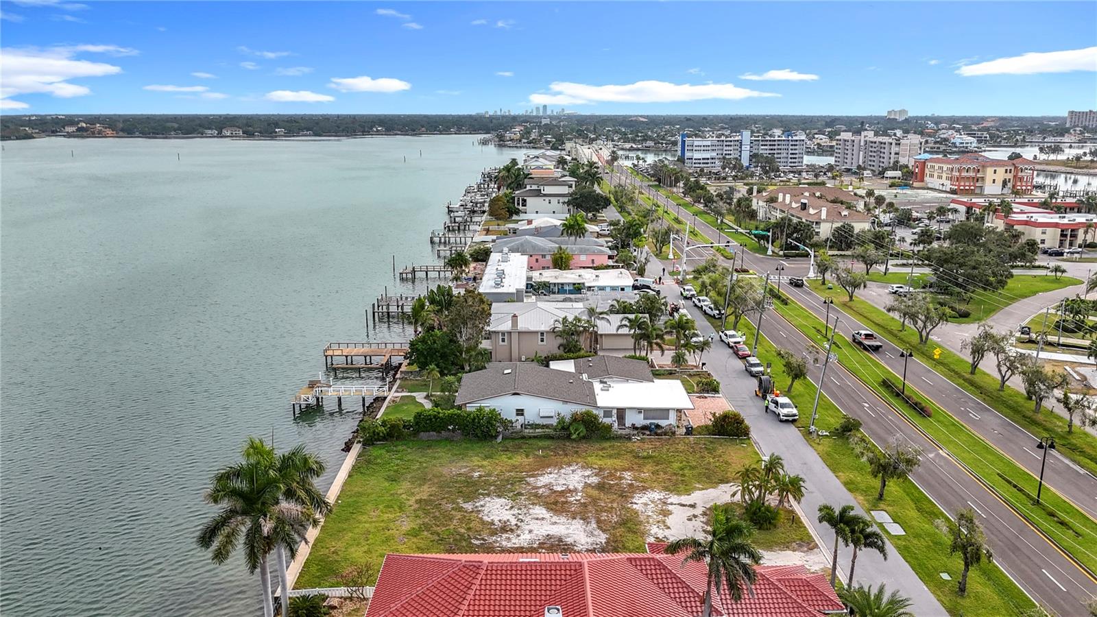 Image 28 of 48 For 12 Paradise Lane