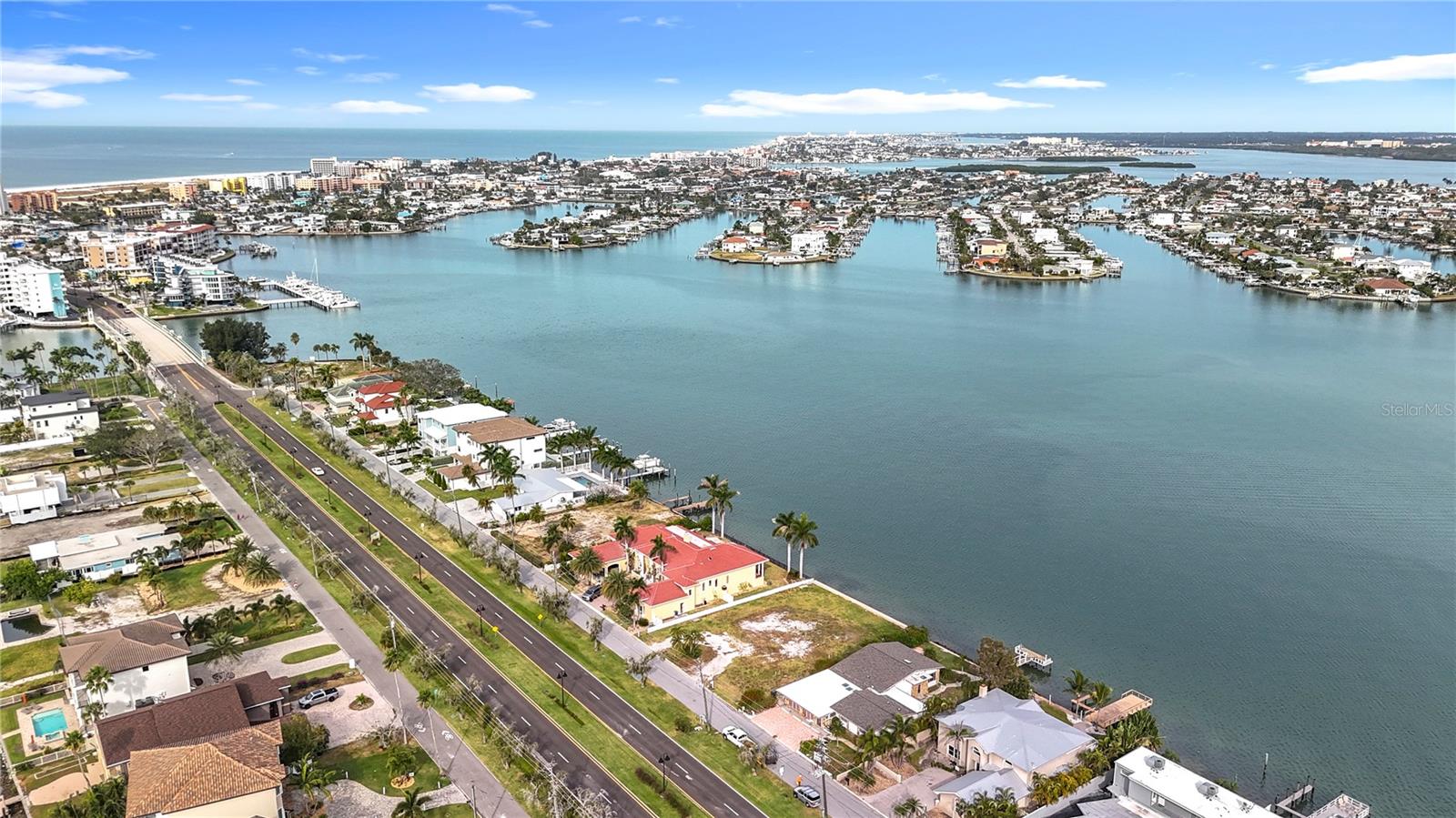 Image 3 of 48 For 12 Paradise Lane