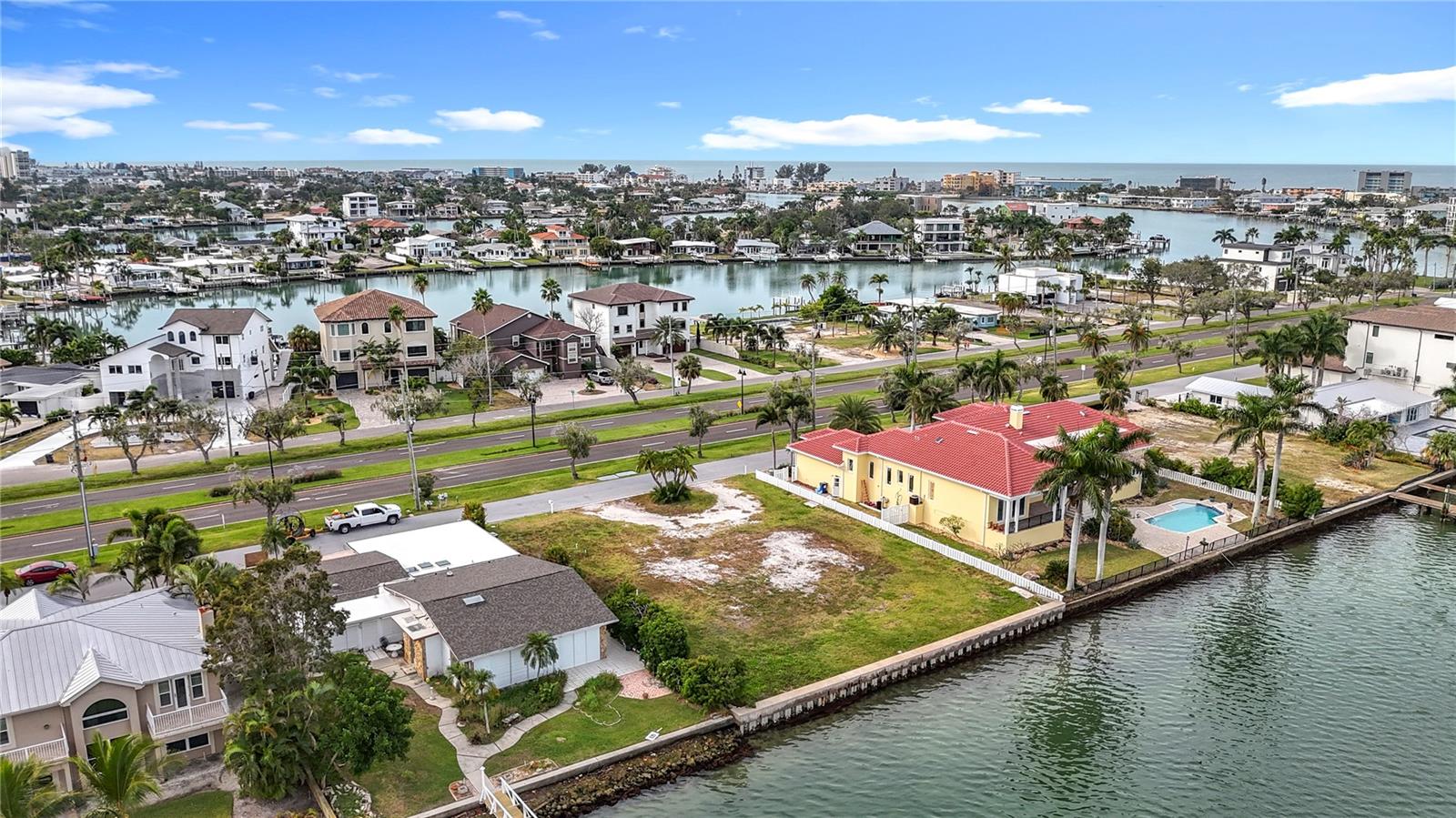 Image 30 of 48 For 12 Paradise Lane