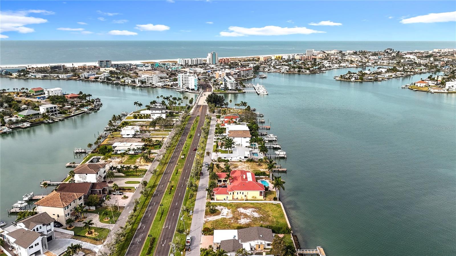 Image 37 of 48 For 12 Paradise Lane