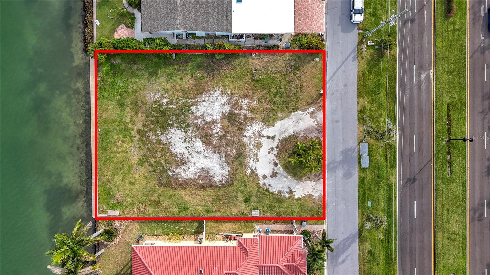 Image 4 of 48 For 12 Paradise Lane