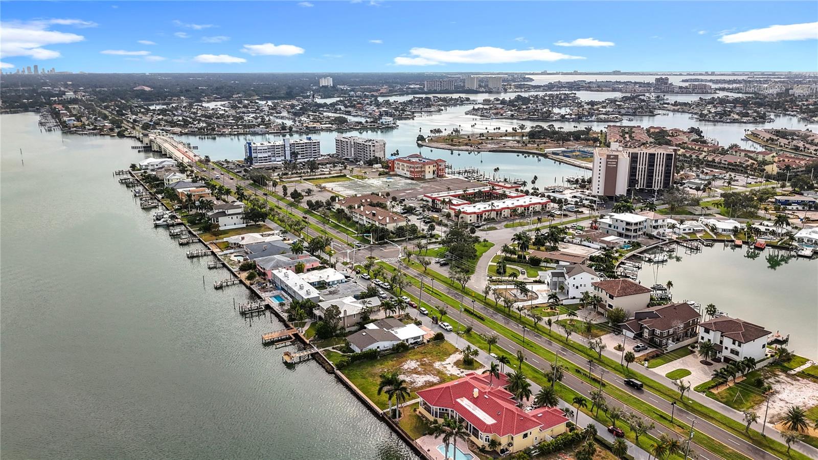 Image 40 of 48 For 12 Paradise Lane