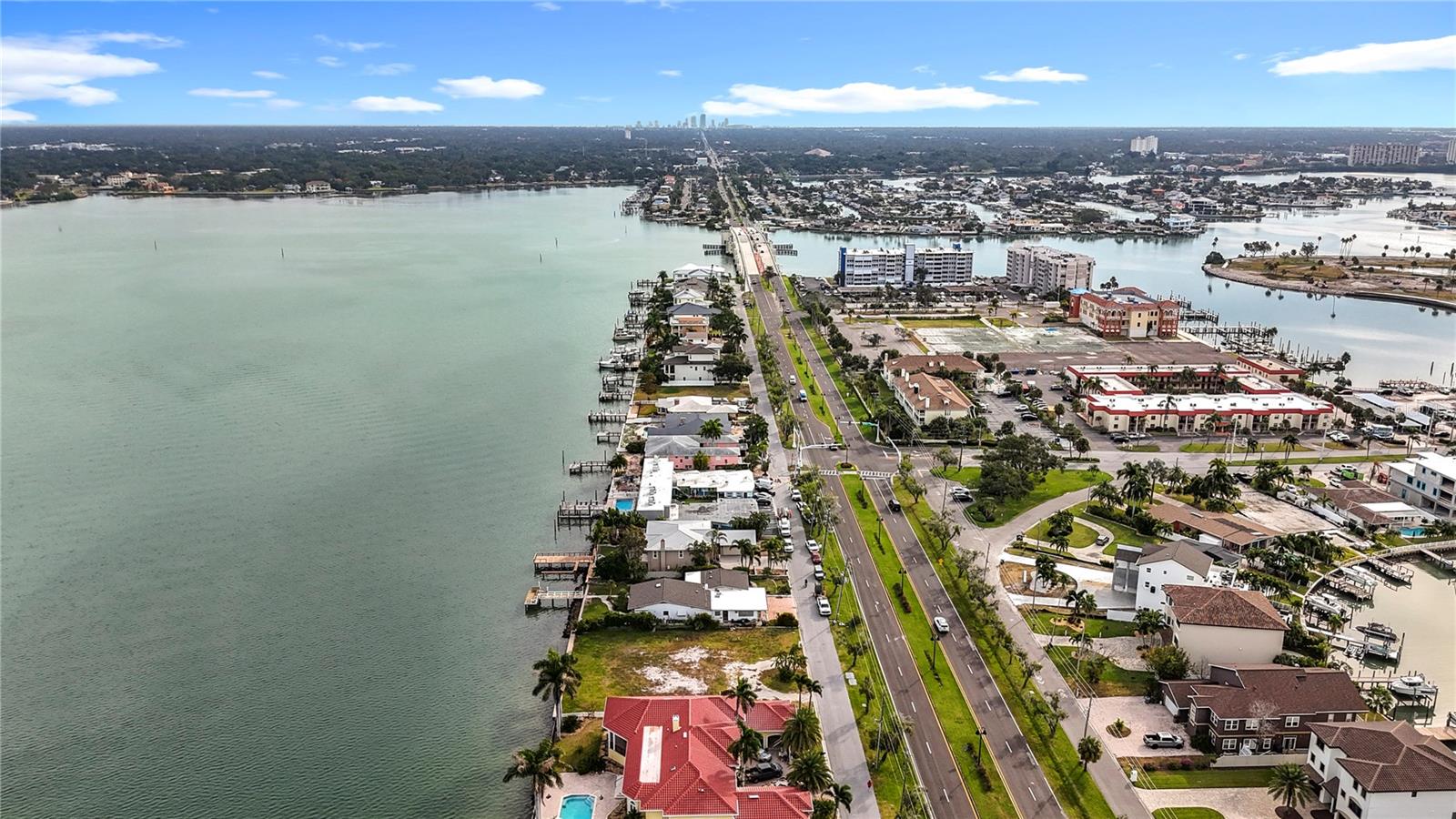 Image 41 of 48 For 12 Paradise Lane