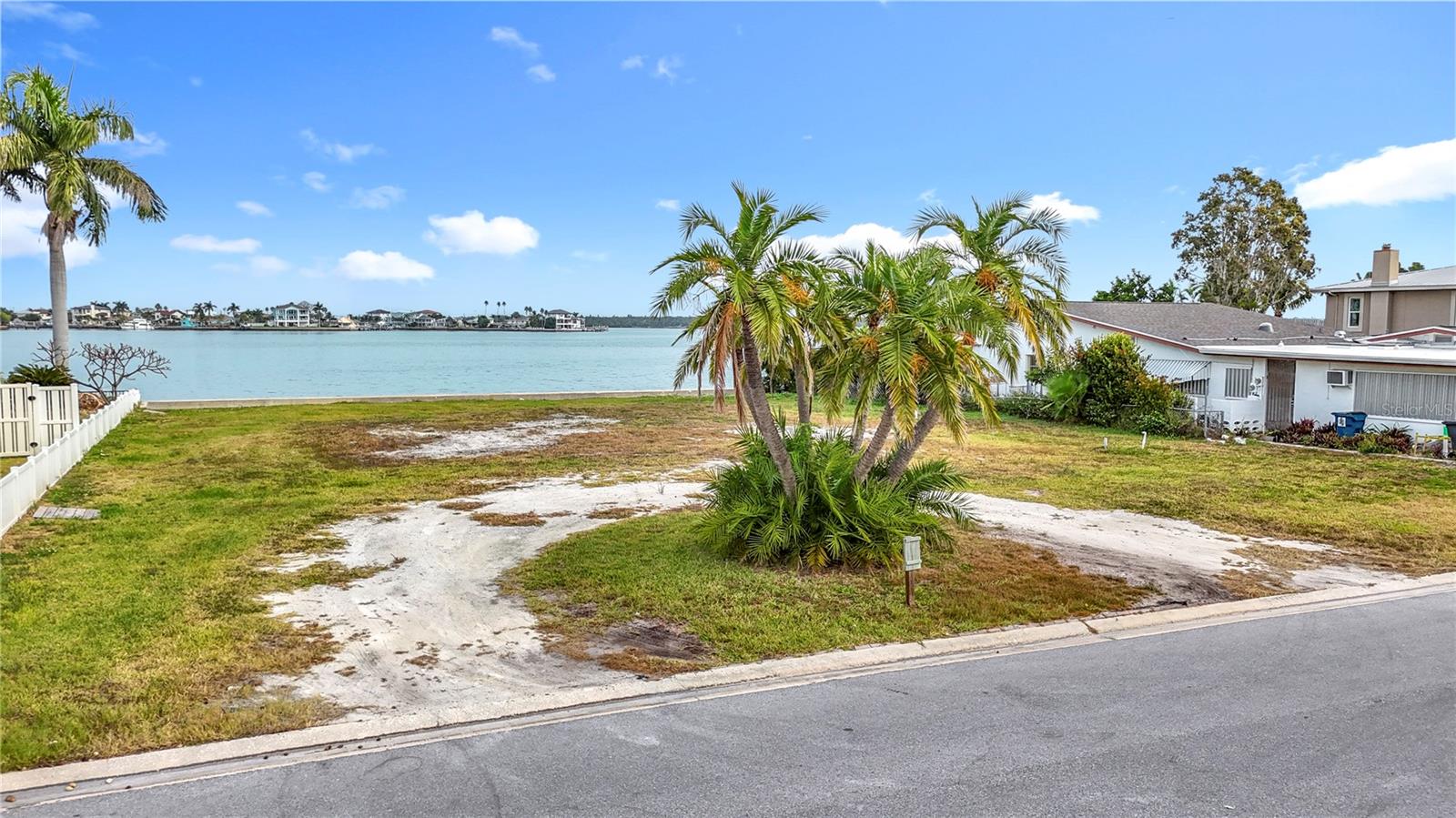 Image 6 of 48 For 12 Paradise Lane