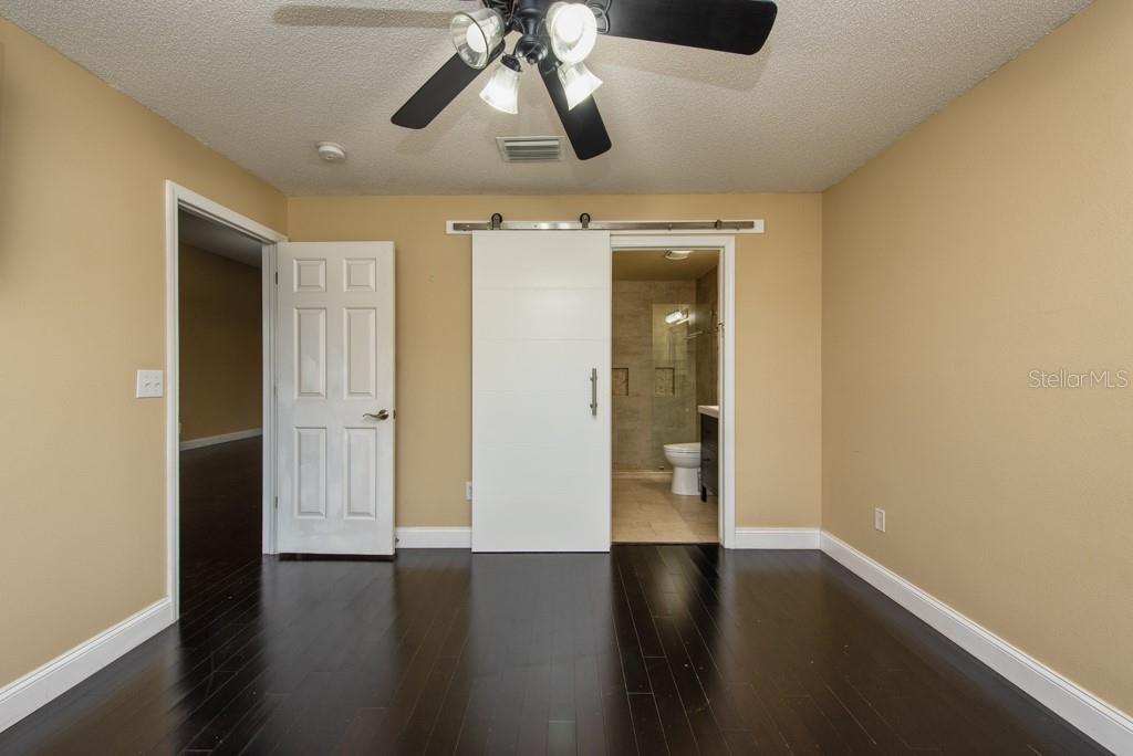 Listing photo id 21 for 13313 Ashbark Court