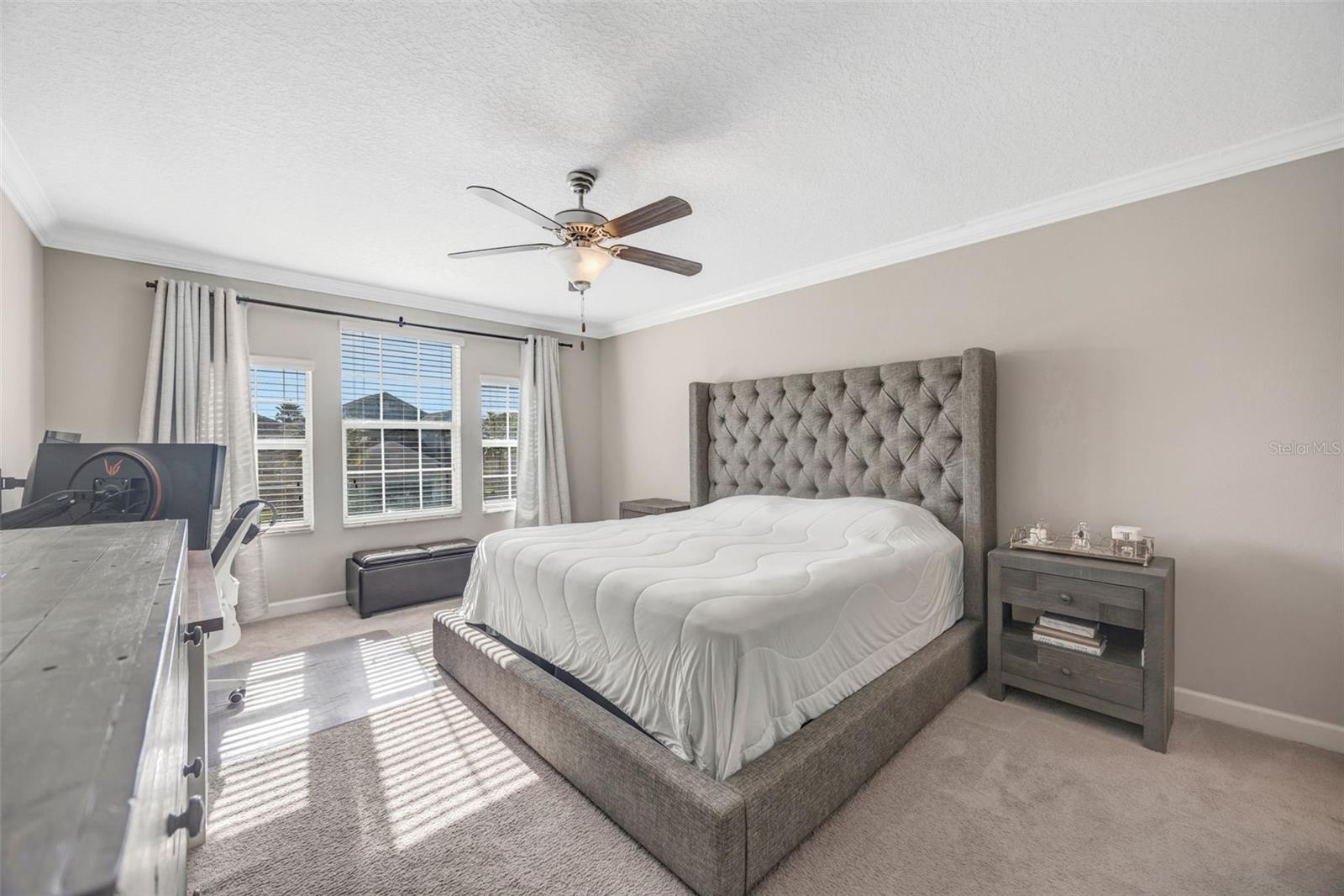 Image 33 of 57 For 1595 Ludington Avenue