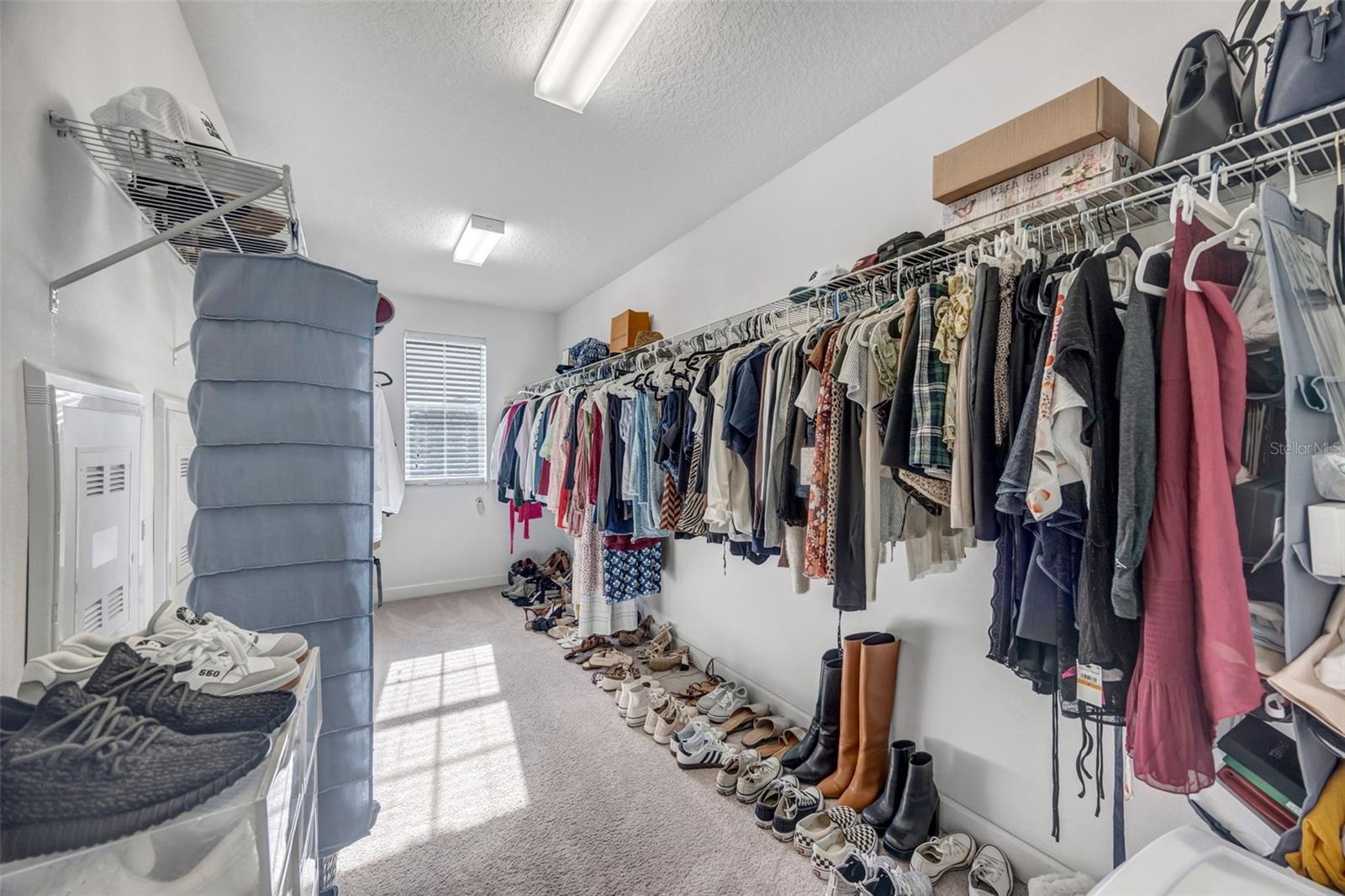 Image 34 of 57 For 1595 Ludington Avenue