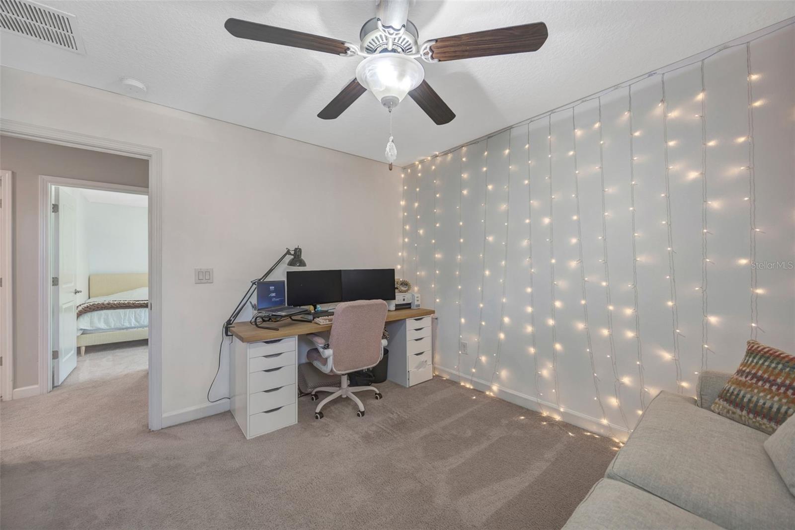 Image 36 of 57 For 1595 Ludington Avenue