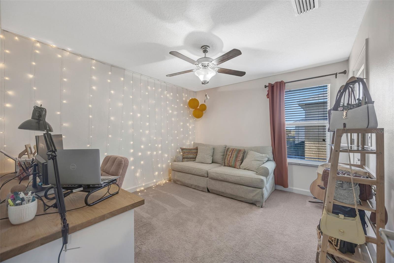 Image 37 of 57 For 1595 Ludington Avenue