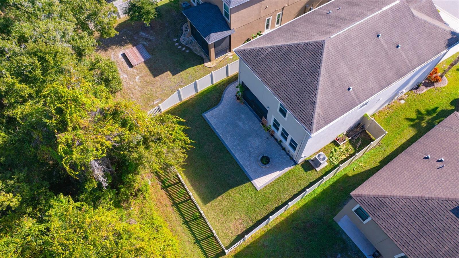 Image 47 of 57 For 1595 Ludington Avenue