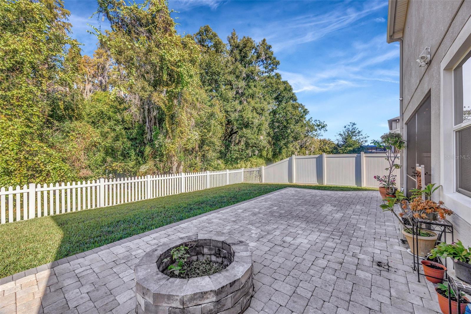 Image 5 of 57 For 1595 Ludington Avenue