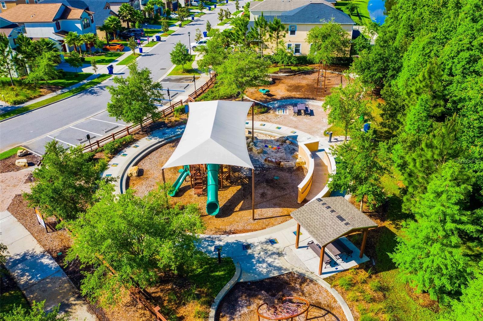 Image 50 of 57 For 1595 Ludington Avenue