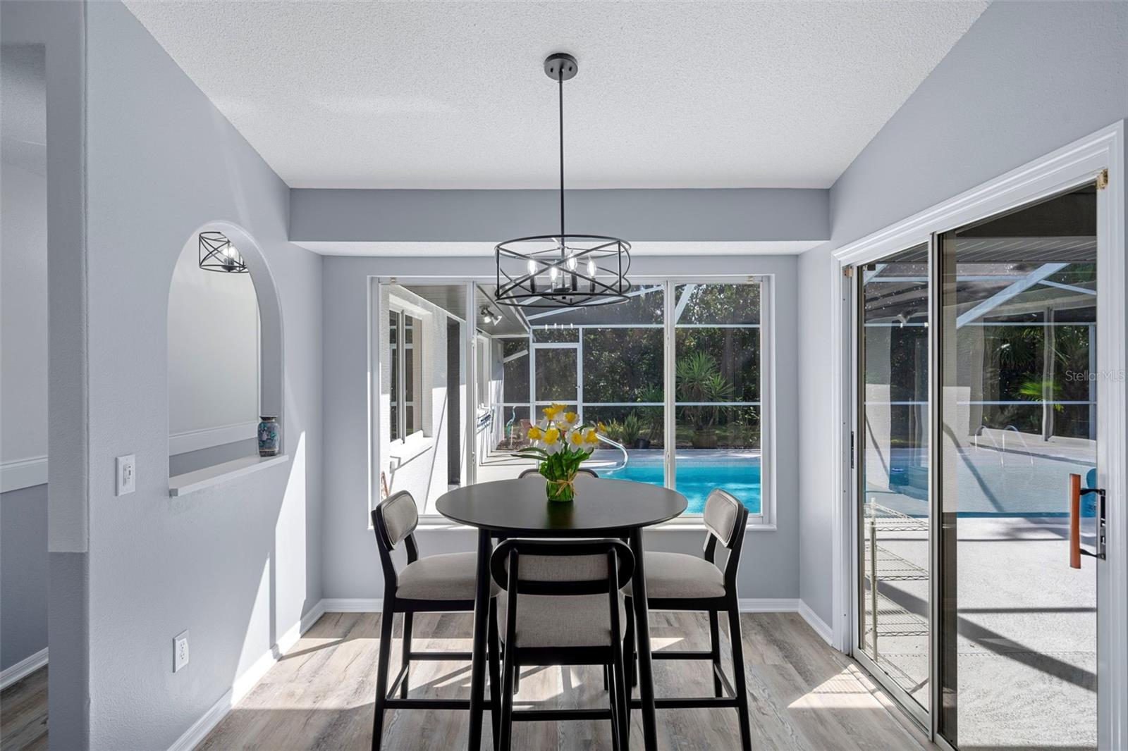 Image 17 of 65 For 18164 Winding Oaks Boulevard