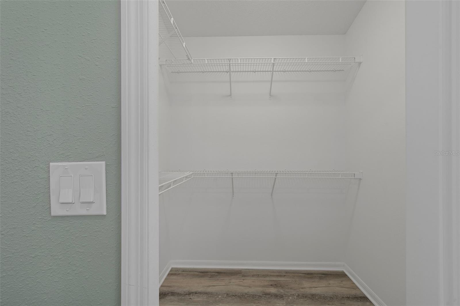 Image 37 of 65 For 18164 Winding Oaks Boulevard