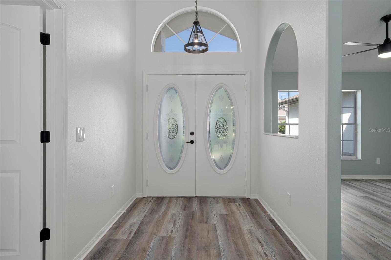 Image 6 of 65 For 18164 Winding Oaks Boulevard