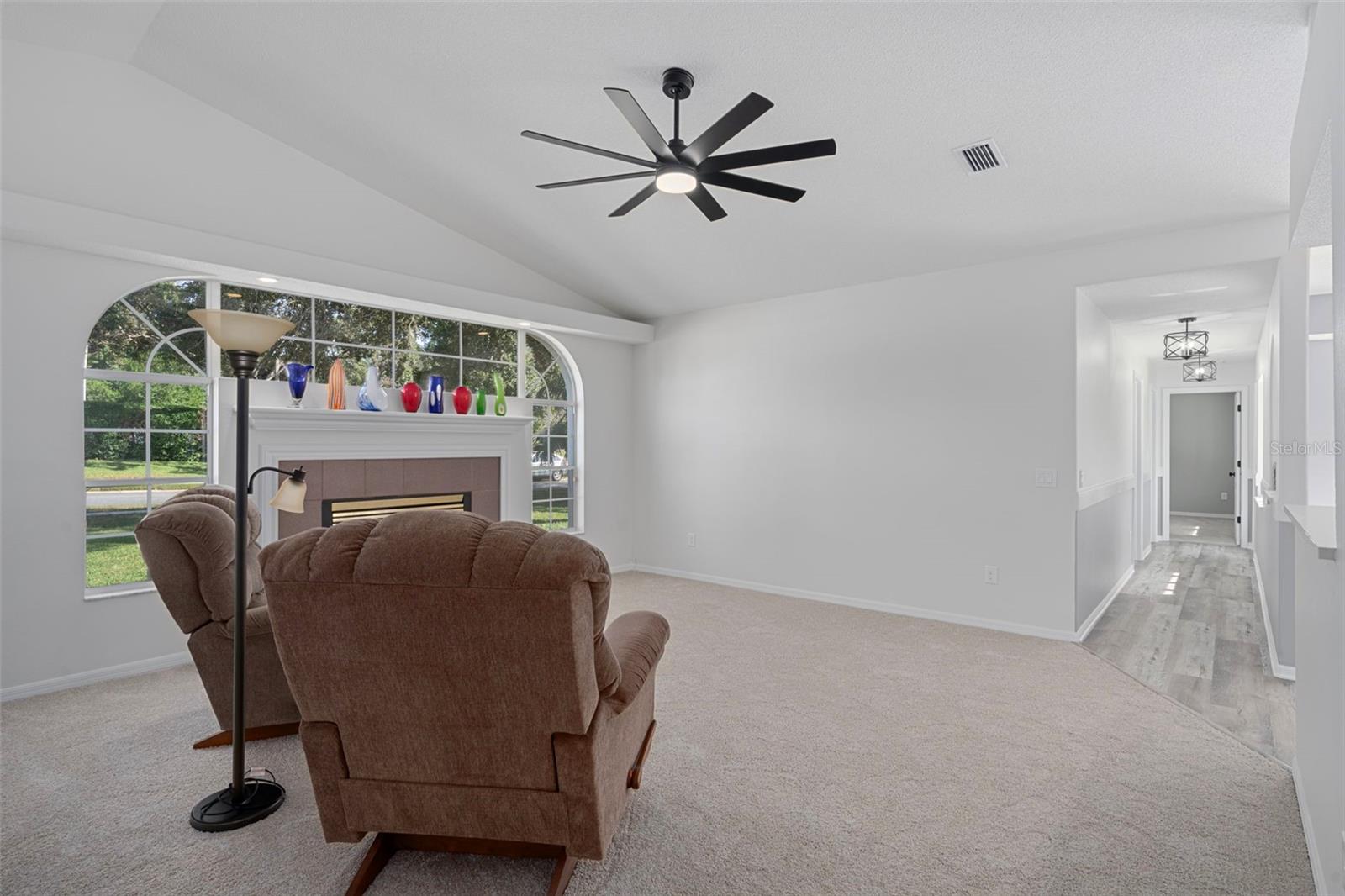 Image 9 of 65 For 18164 Winding Oaks Boulevard