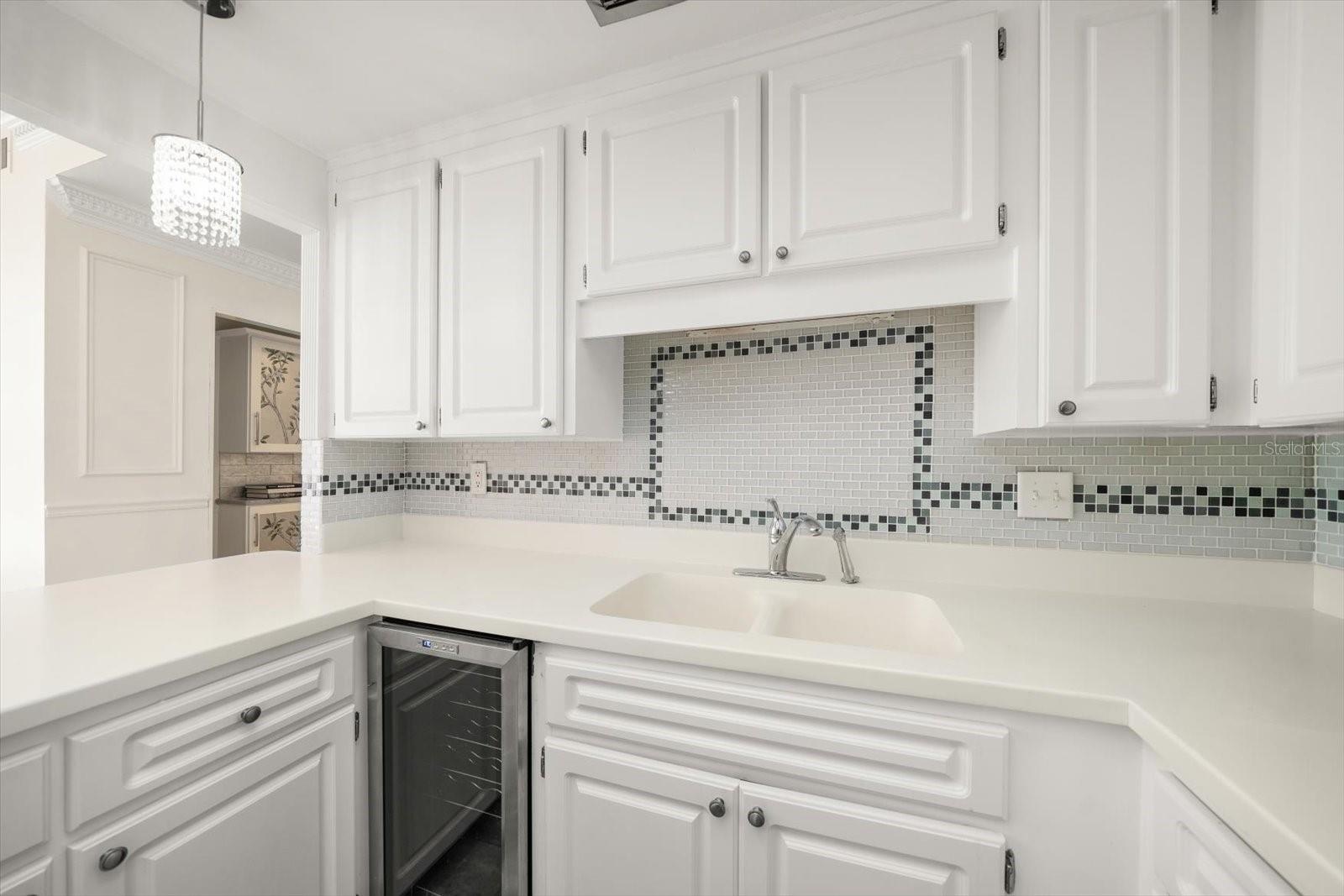 Image 13 of 67 For 4 Belleview Boulevard 106