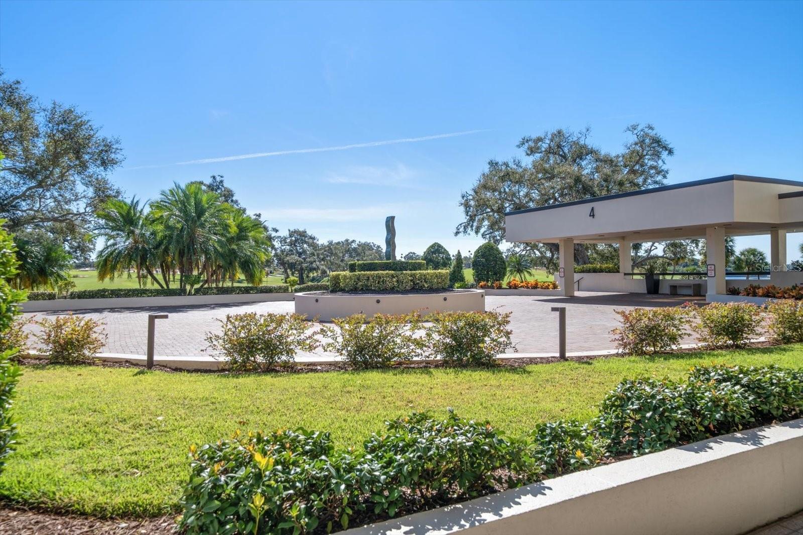 Image 15 of 67 For 4 Belleview Boulevard 106