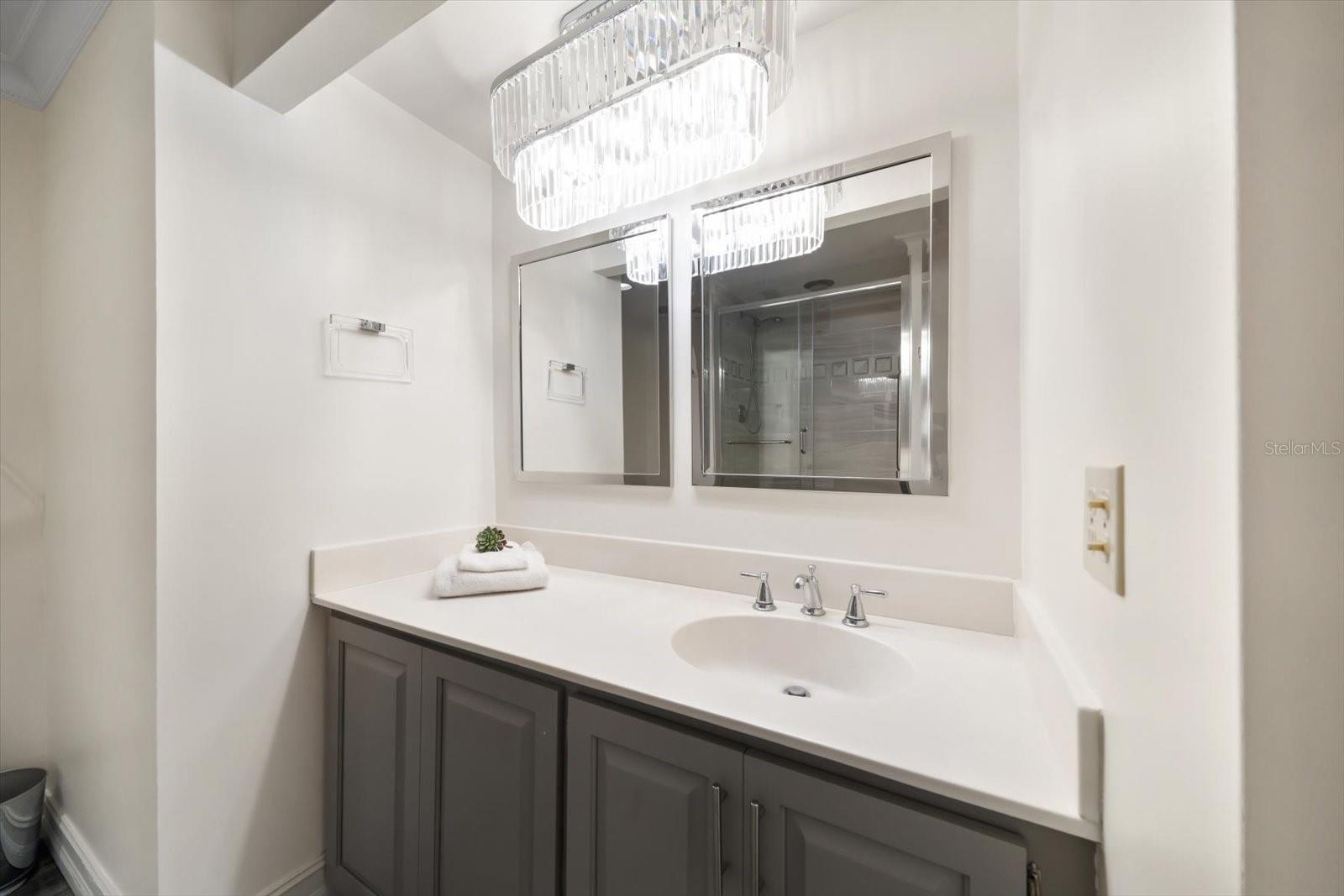 Image 23 of 67 For 4 Belleview Boulevard 106