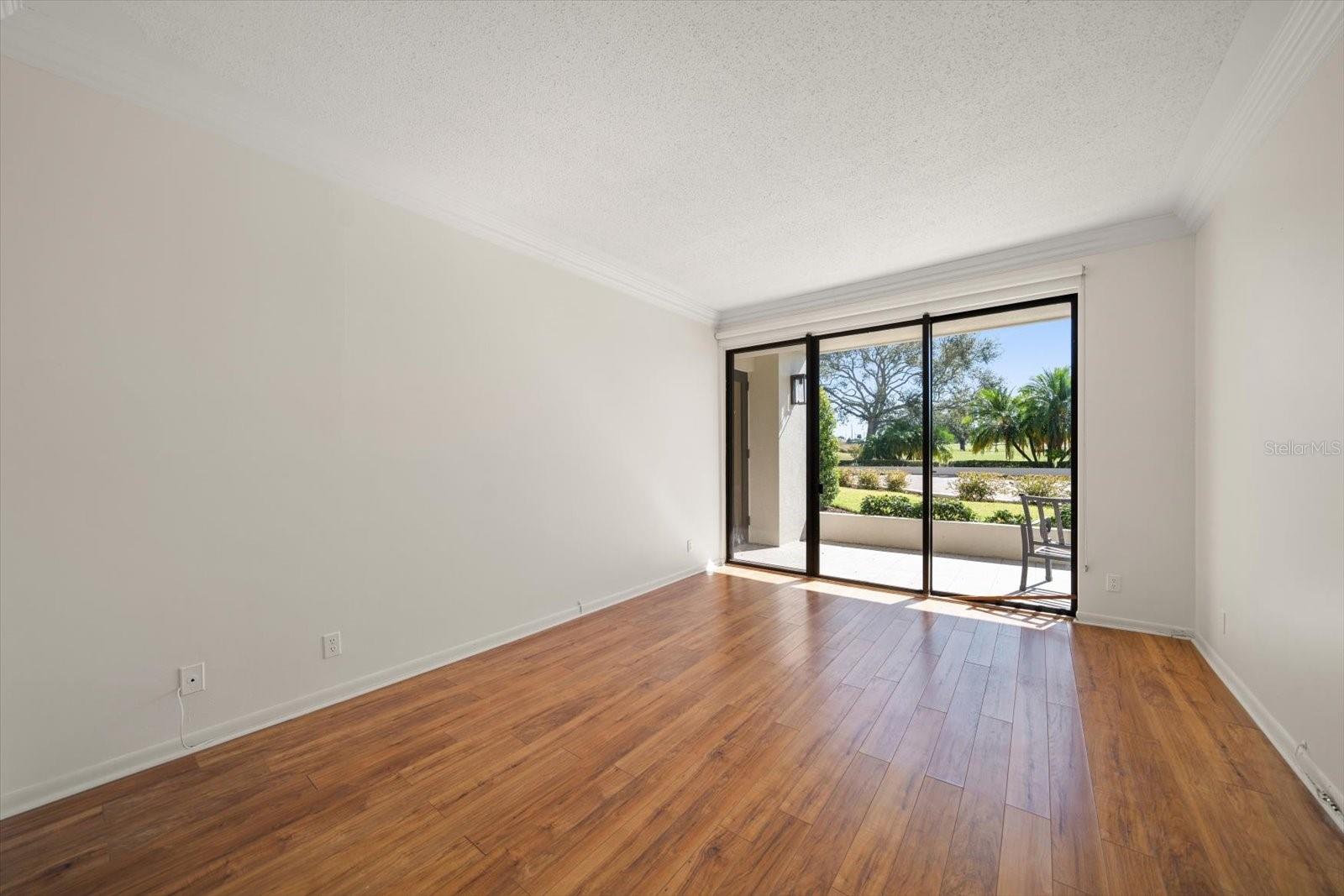 Image 25 of 67 For 4 Belleview Boulevard 106