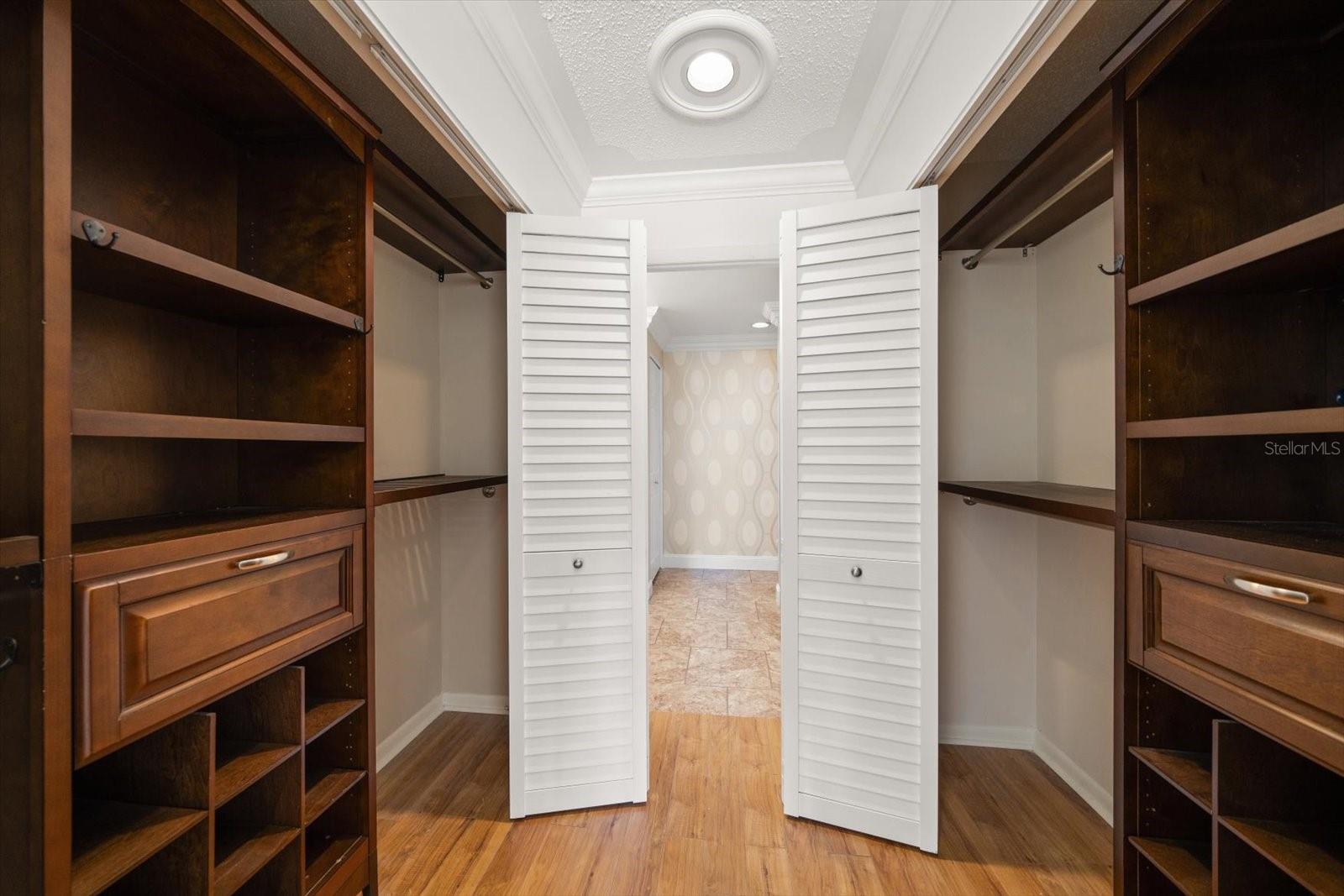 Image 29 of 67 For 4 Belleview Boulevard 106